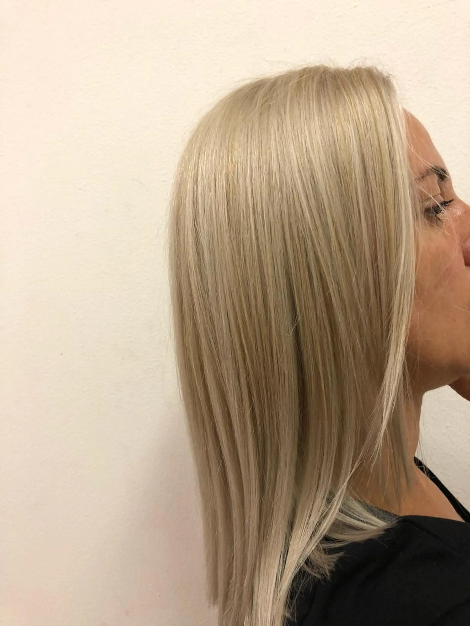 ミディアム カラー 田鎖 英樹のヘアスタイル