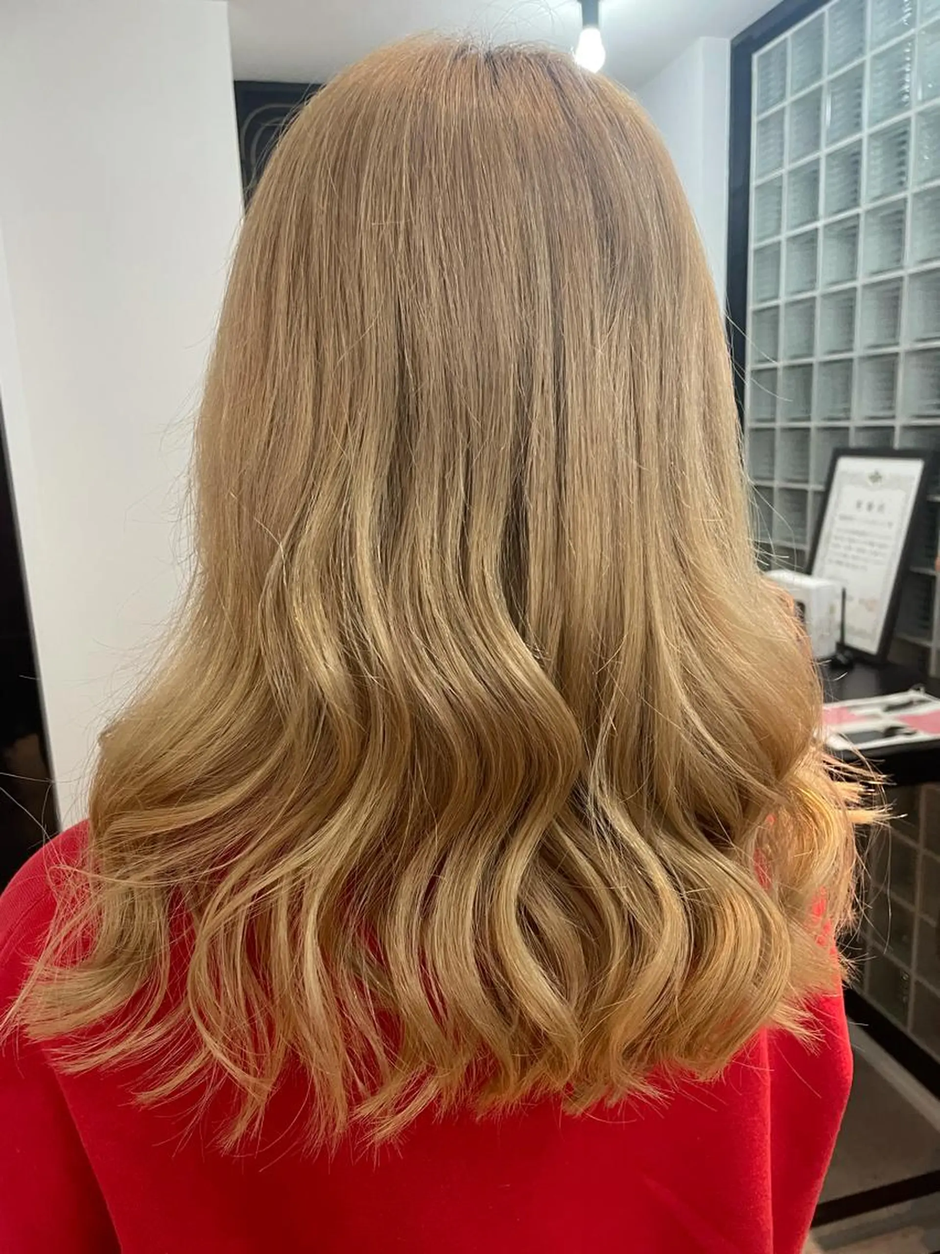 セミロング ショート/脱白髪染め ☆宇﨑悠実のヘアスタイル