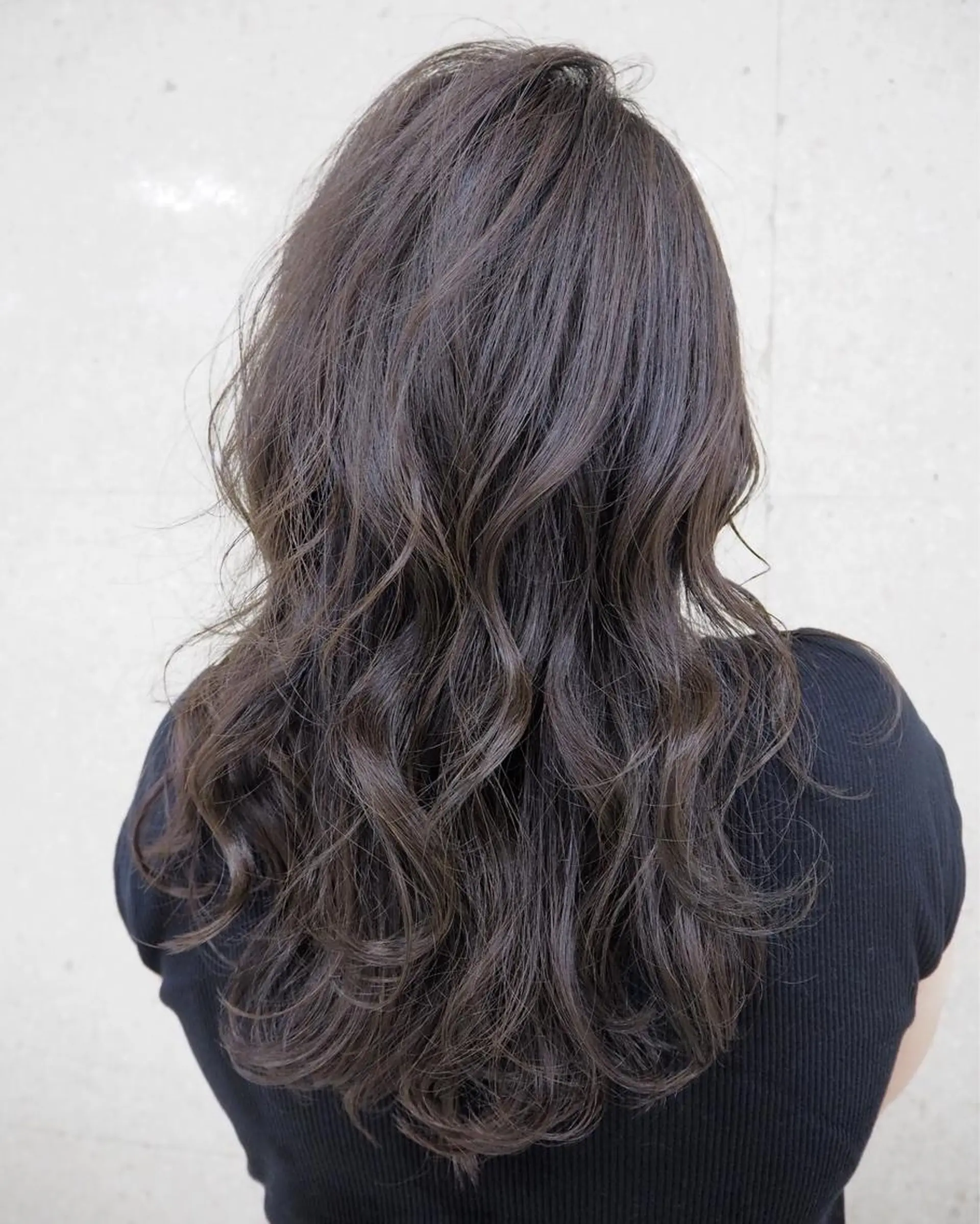 ミディアム カラー カット ヘアカラー トリートメント 菅村 勇亮のヘアスタイル