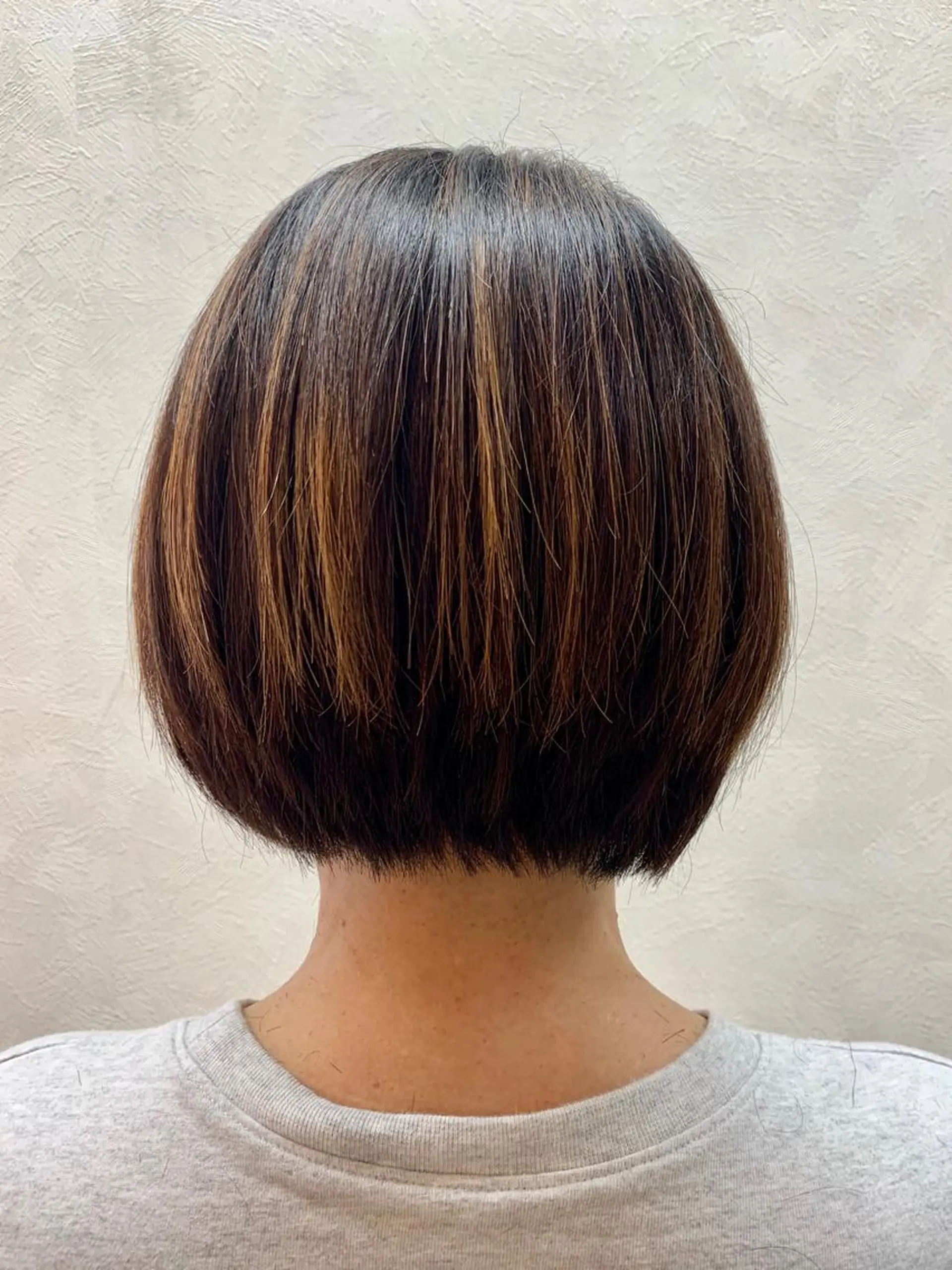 ショート 加藤 遥花のヘアスタイル