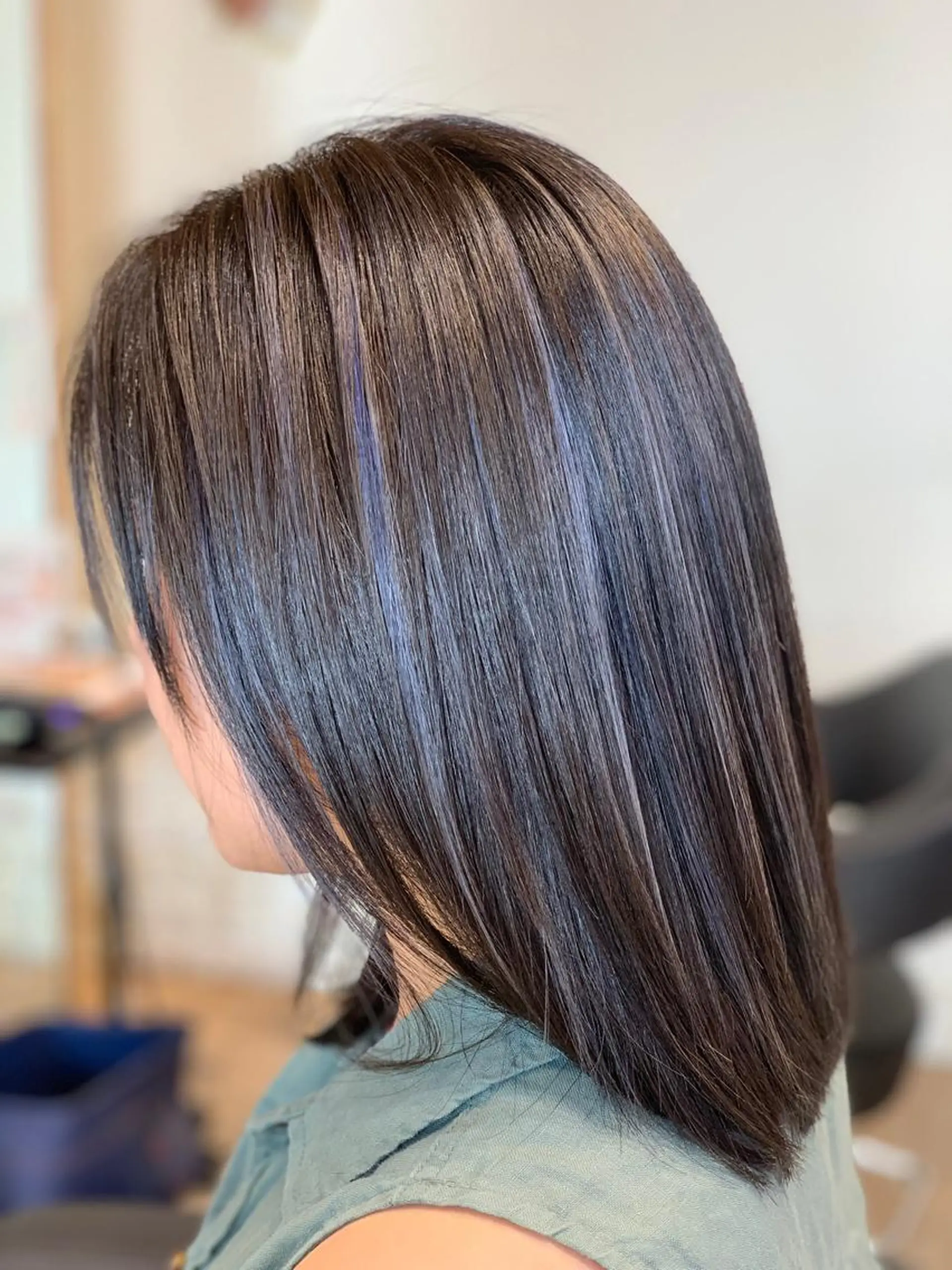 セミロング カラー 関口 友行のヘアスタイル