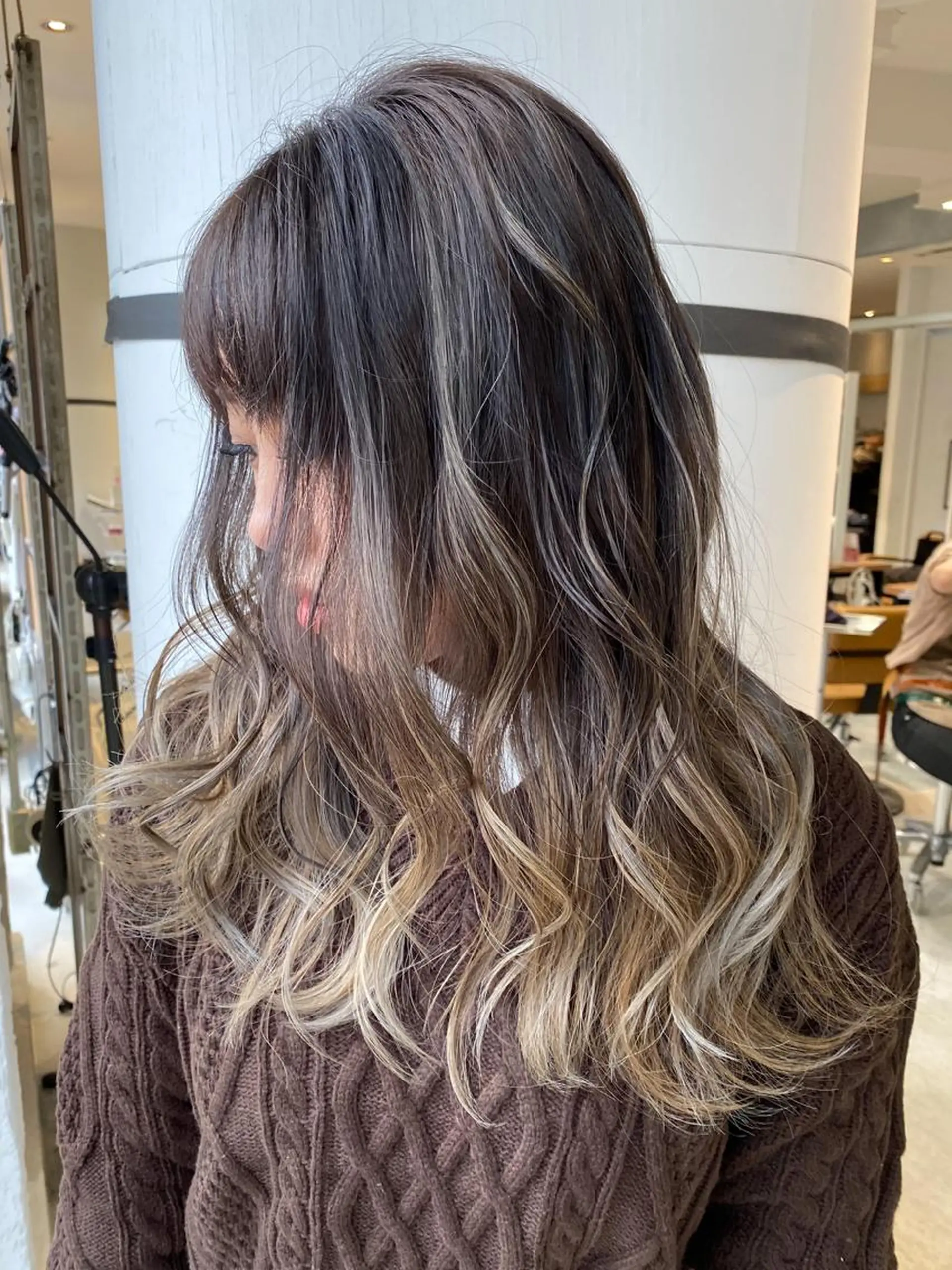 セミロング カラー welring hair salonのヘアスタイル