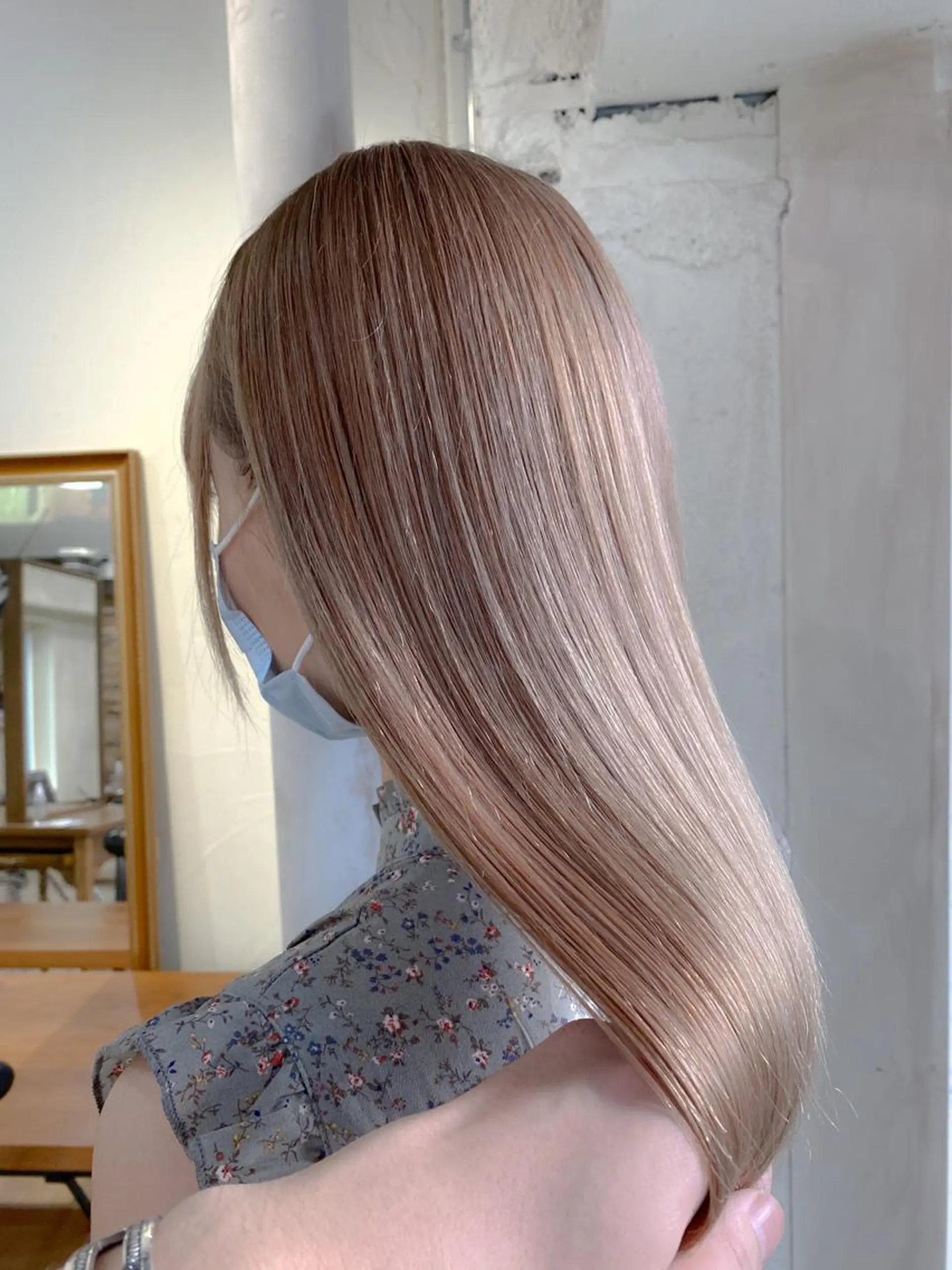 セミロング カラー ベージュカラー ホワイトベージュ ミニモお気に入り数 No.1宍戸雄弥のヘアスタイル