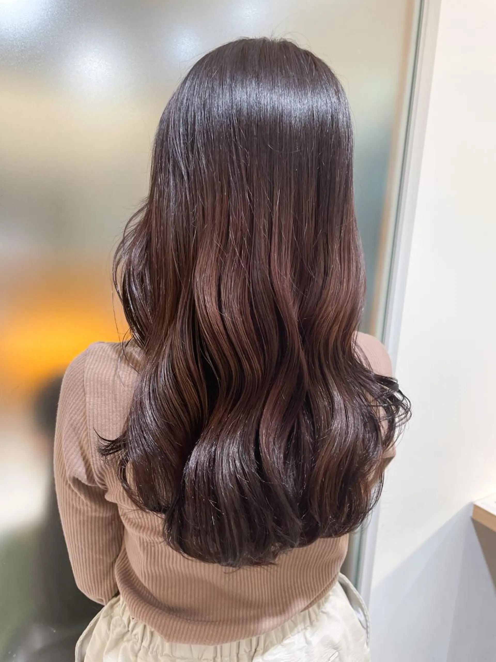 セミロング カラー ヘアカラー 佐藤 梨里花 ❤︎のヘアスタイル