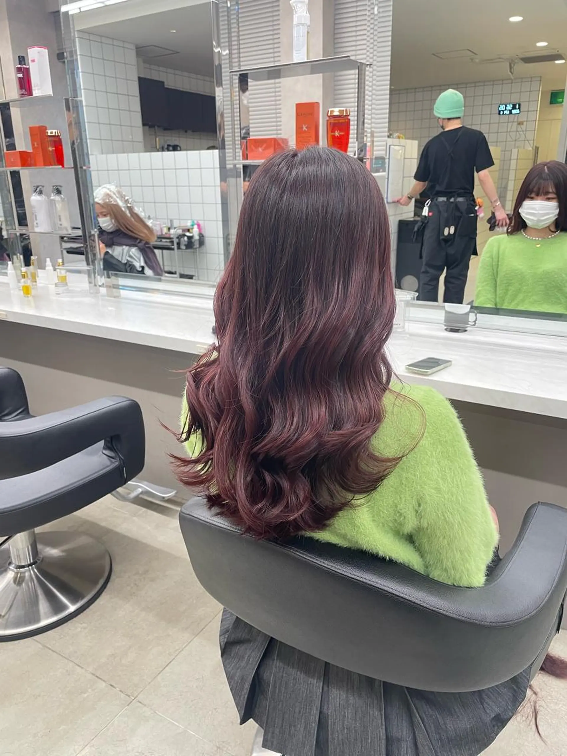 ミディアム カラー パーマ ヘアアレンジ メンズ キッズ ネイル マツエク・マツパ アイブロウ 🦋韓国レイヤー｜ 透明感グレージュ🦋のヘアスタイル