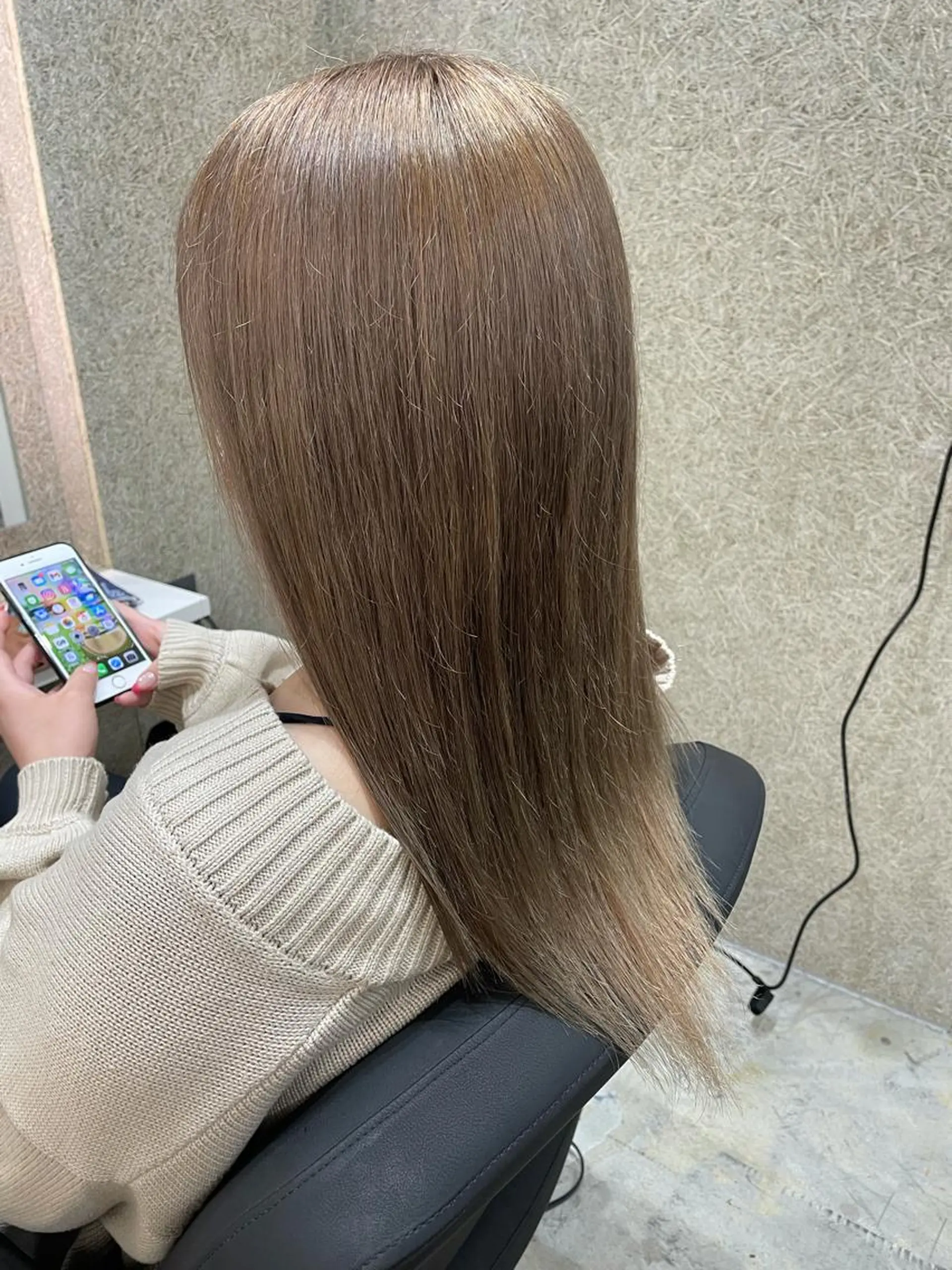 ロング カット ヘアカラー トリートメント 韓国風レイヤー ハイトーンRYOTAのヘアスタイル