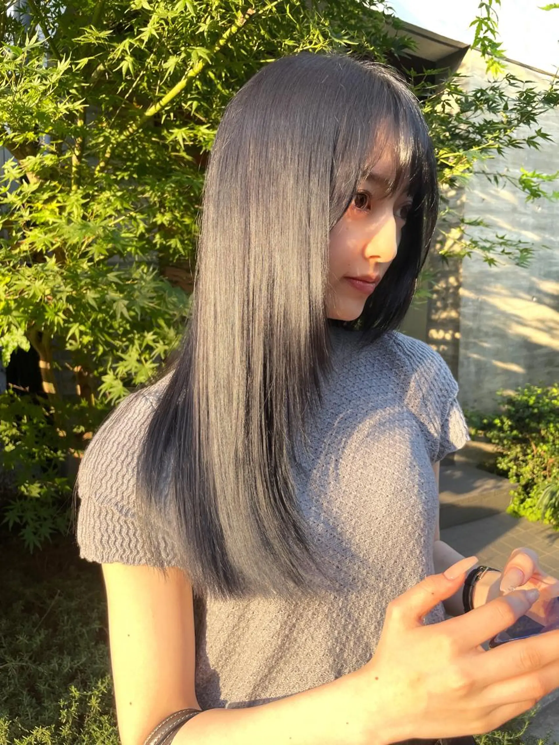 ミディアム カラー ヘアカラー トリートメント 顔周りカット 【オノザワリョウ】のヘアスタイル