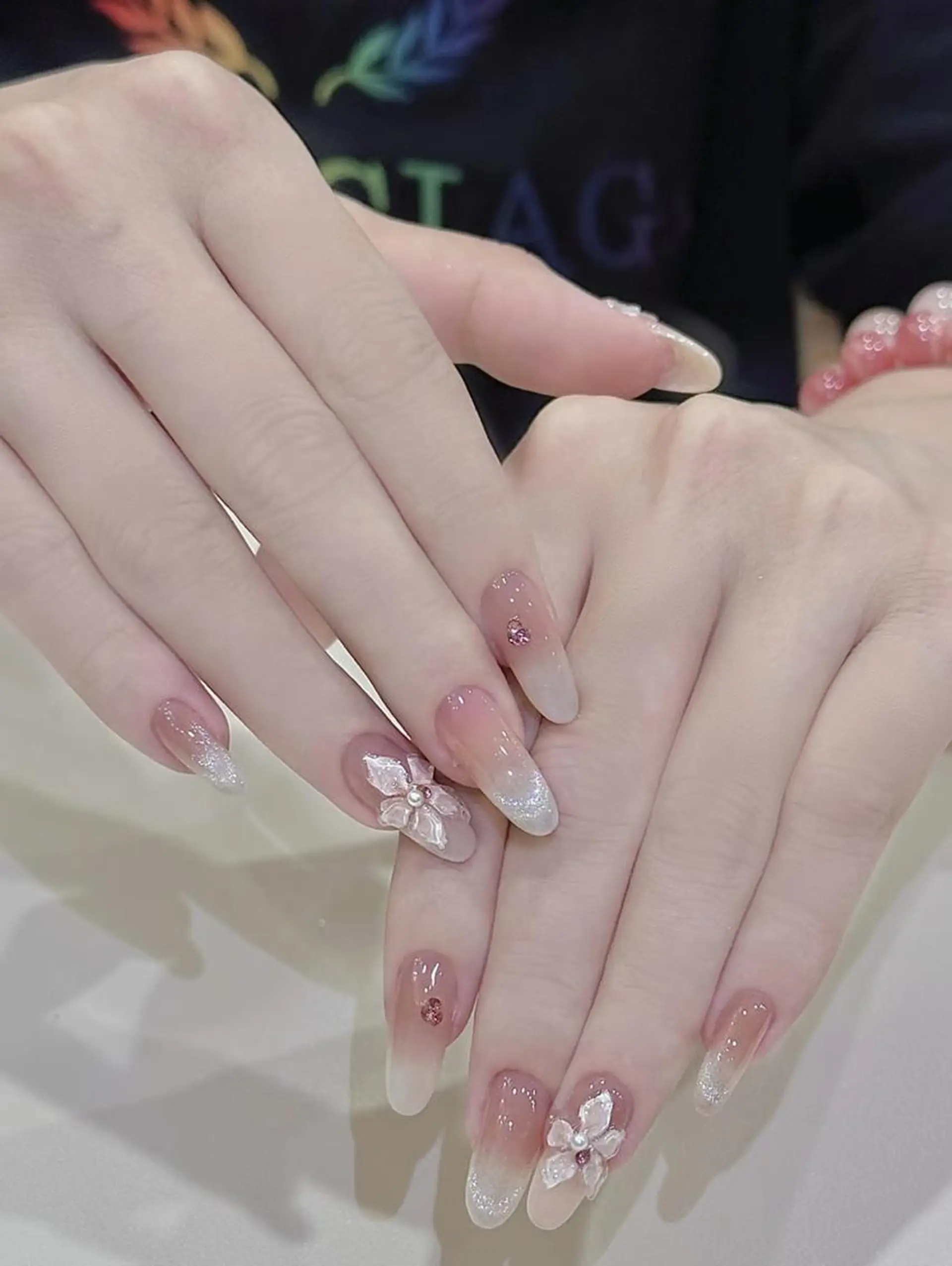 ネイル VIVIAN リサのネイルデザイン