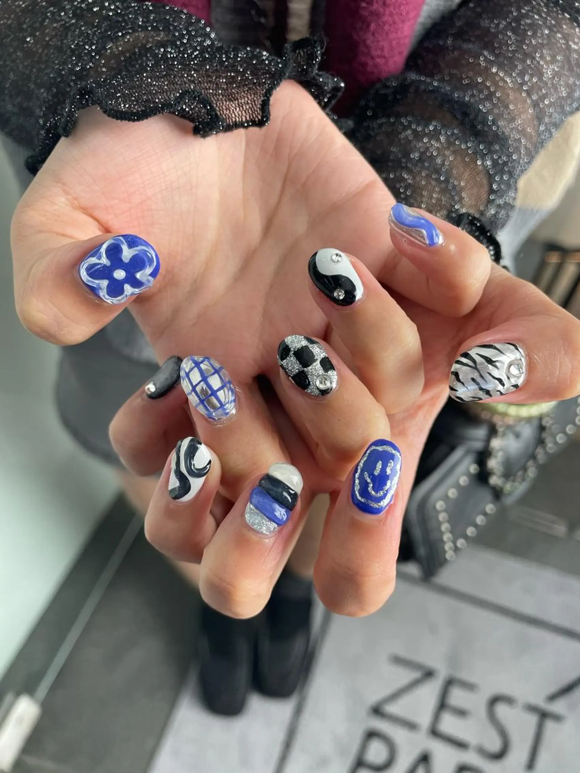 ネイル デザインカラー 🎀REINA🎀のヘアスタイル