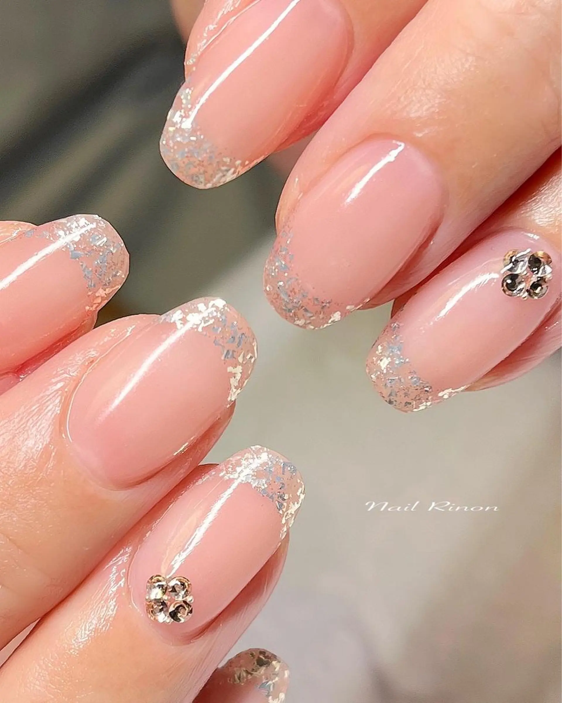 ネイル フレンチネイル ラメ(グリッター) ハンドネイル Nail Rinonのネイルデザイン