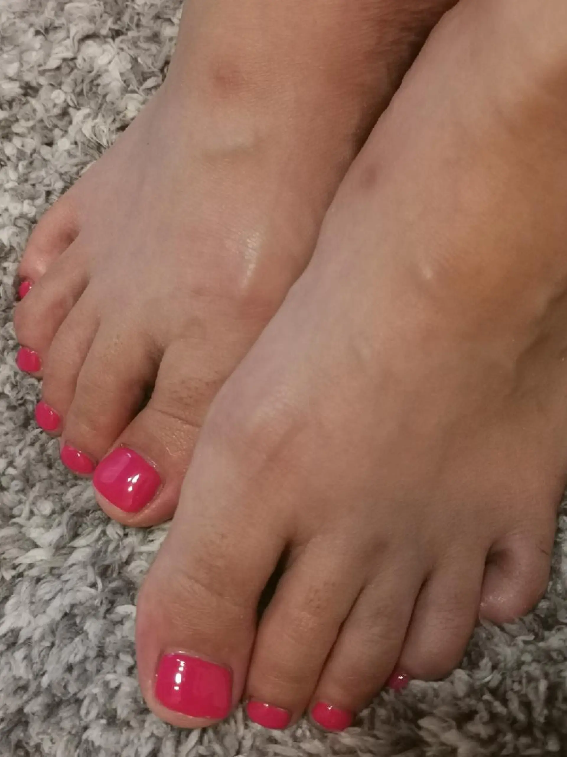ネイル ピンク フットネイル 人気エリア💖完全個室【ルリエ】所属・ネイルサロン Lelienルリエのネイルデザイン