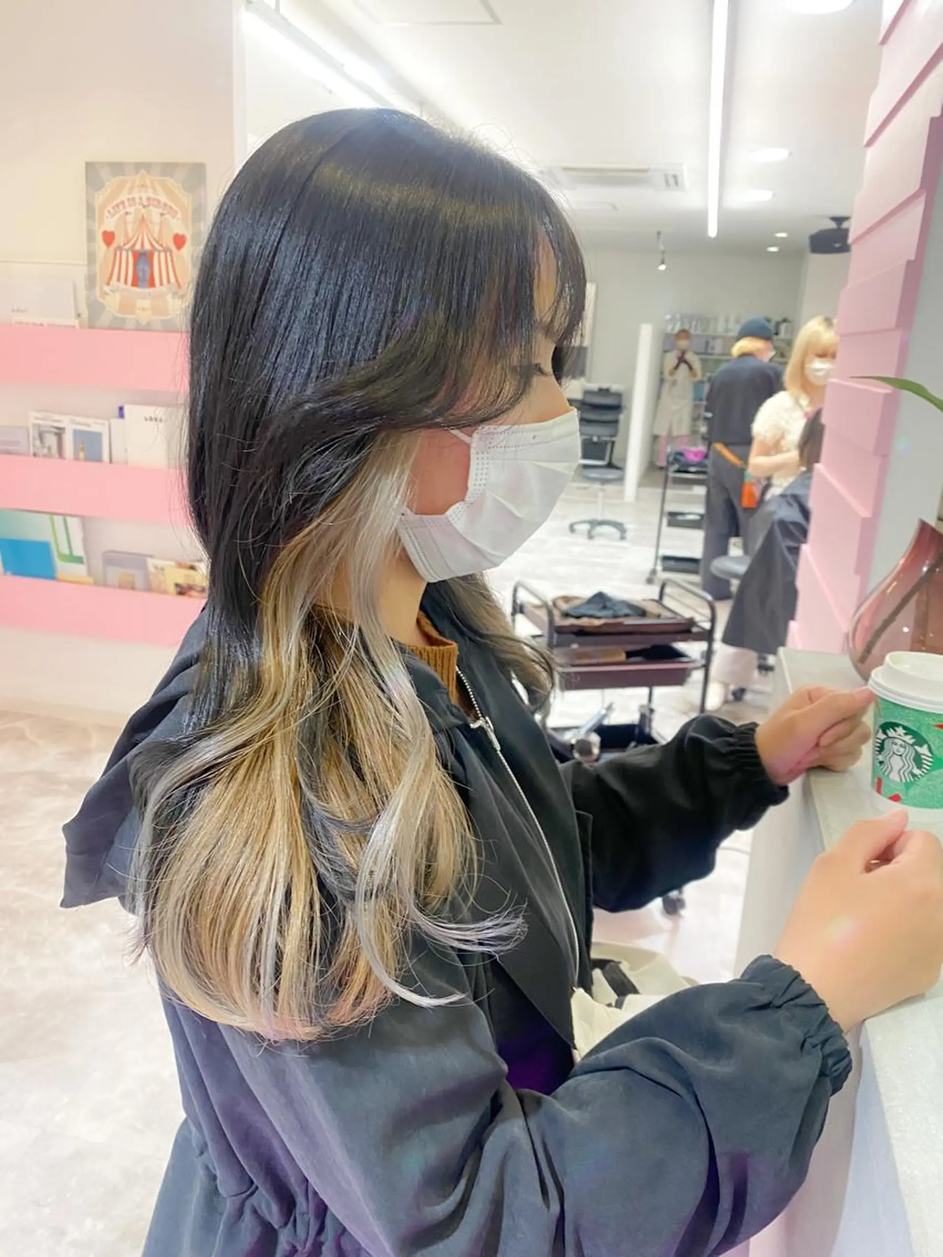 ロング 髪質改善韓国レイヤー SHIORI🦋のヘアスタイル