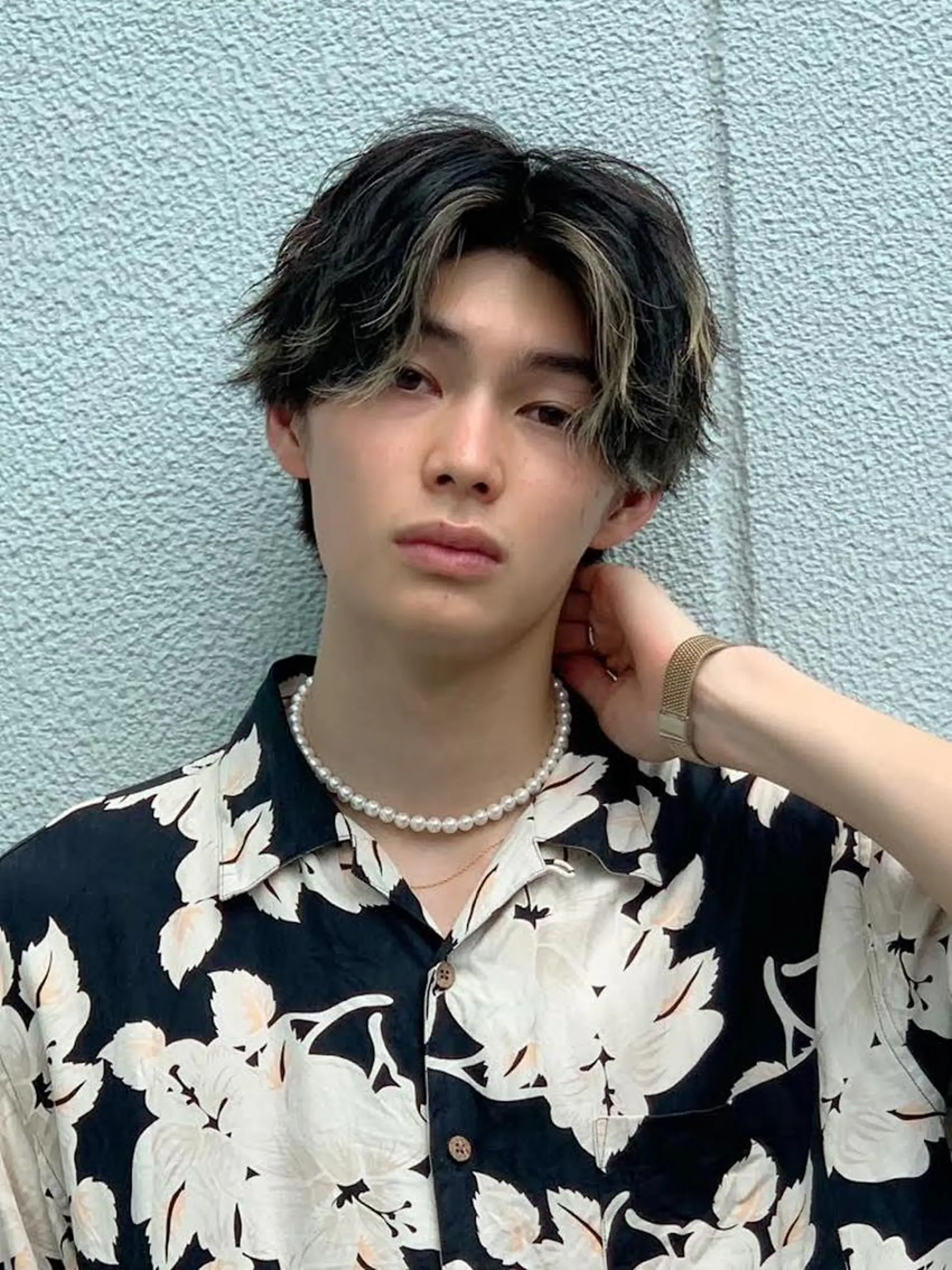 カラー パーマ メンズ メンズハイライト メンズパーマ ハイライトカラー スパイラルパーマ カット ヘアカラー トリートメント 深沢 秀のヘアスタイル