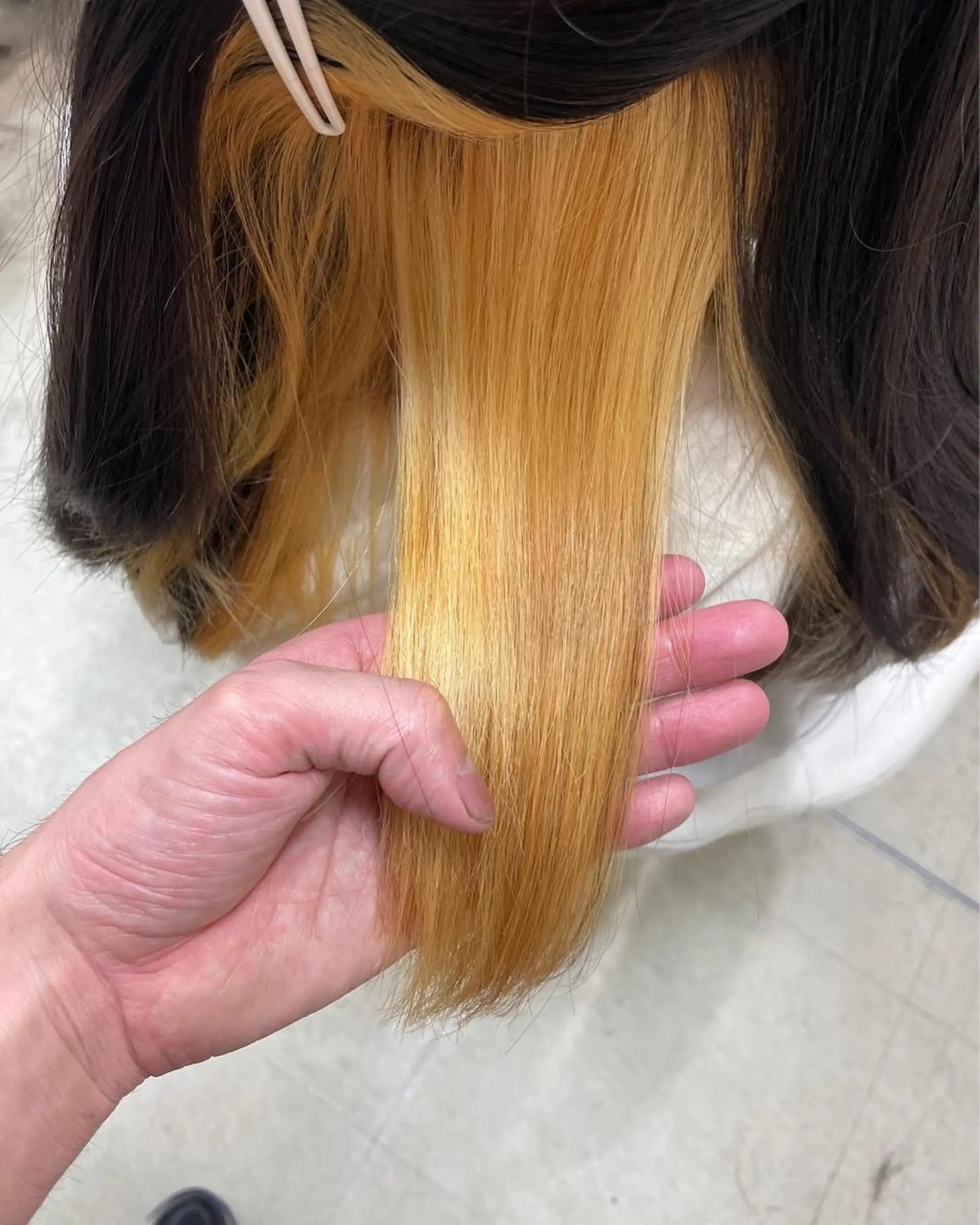 ミディアム カット ヘアカラー 縮毛矯正 le. pidorgeのヘアスタイル