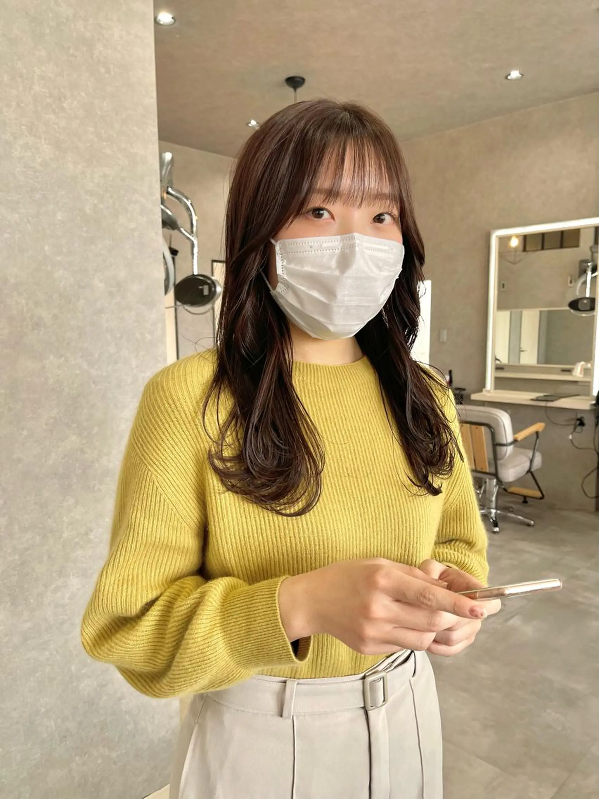 セミロング カラー 一ノ瀬 暁のヘアスタイル