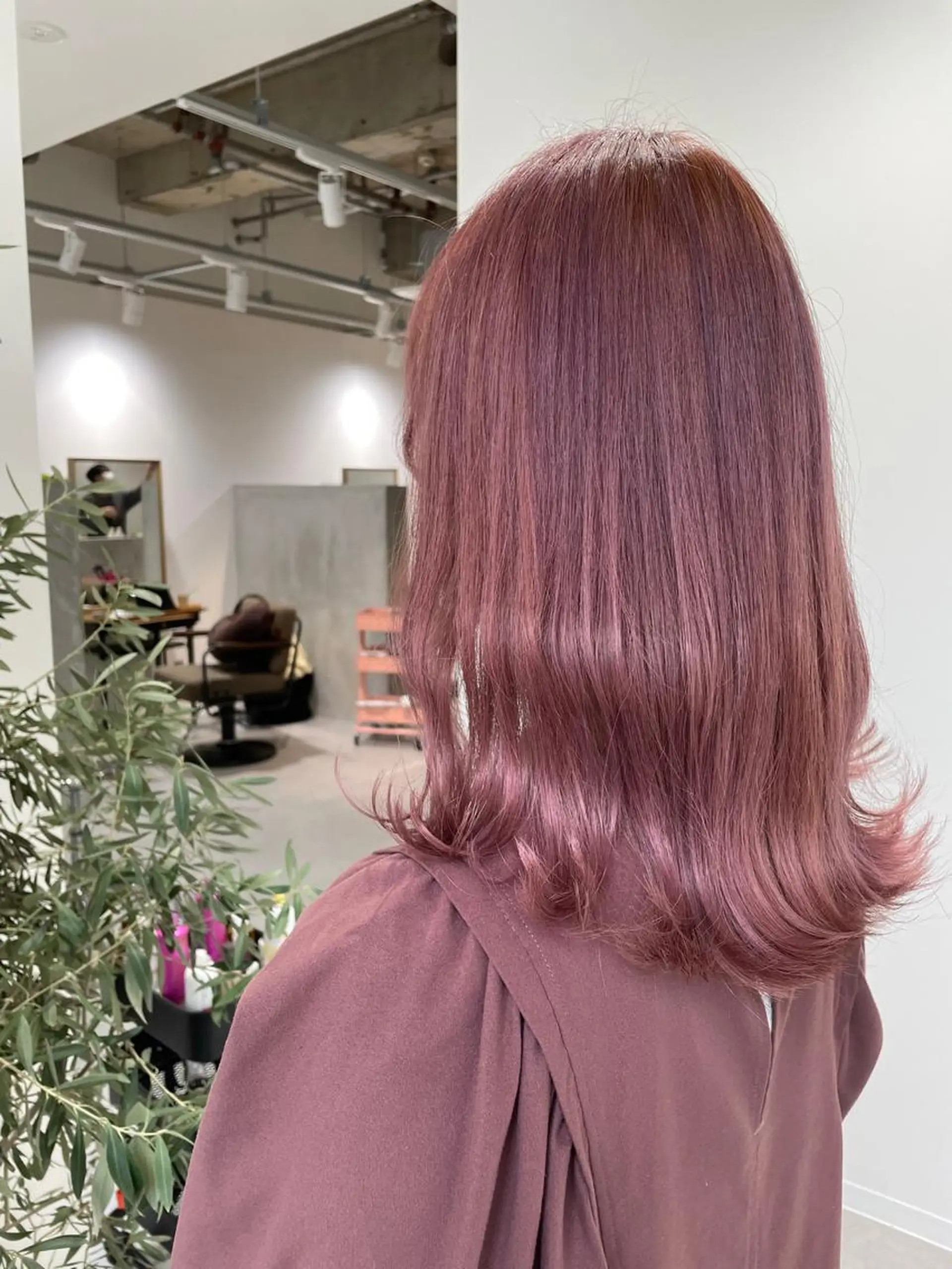 セミロング カラー ベージュカラー ピンクカラー ピンクベージュ ᴋᴀɴᴀ 🎀のヘアスタイル