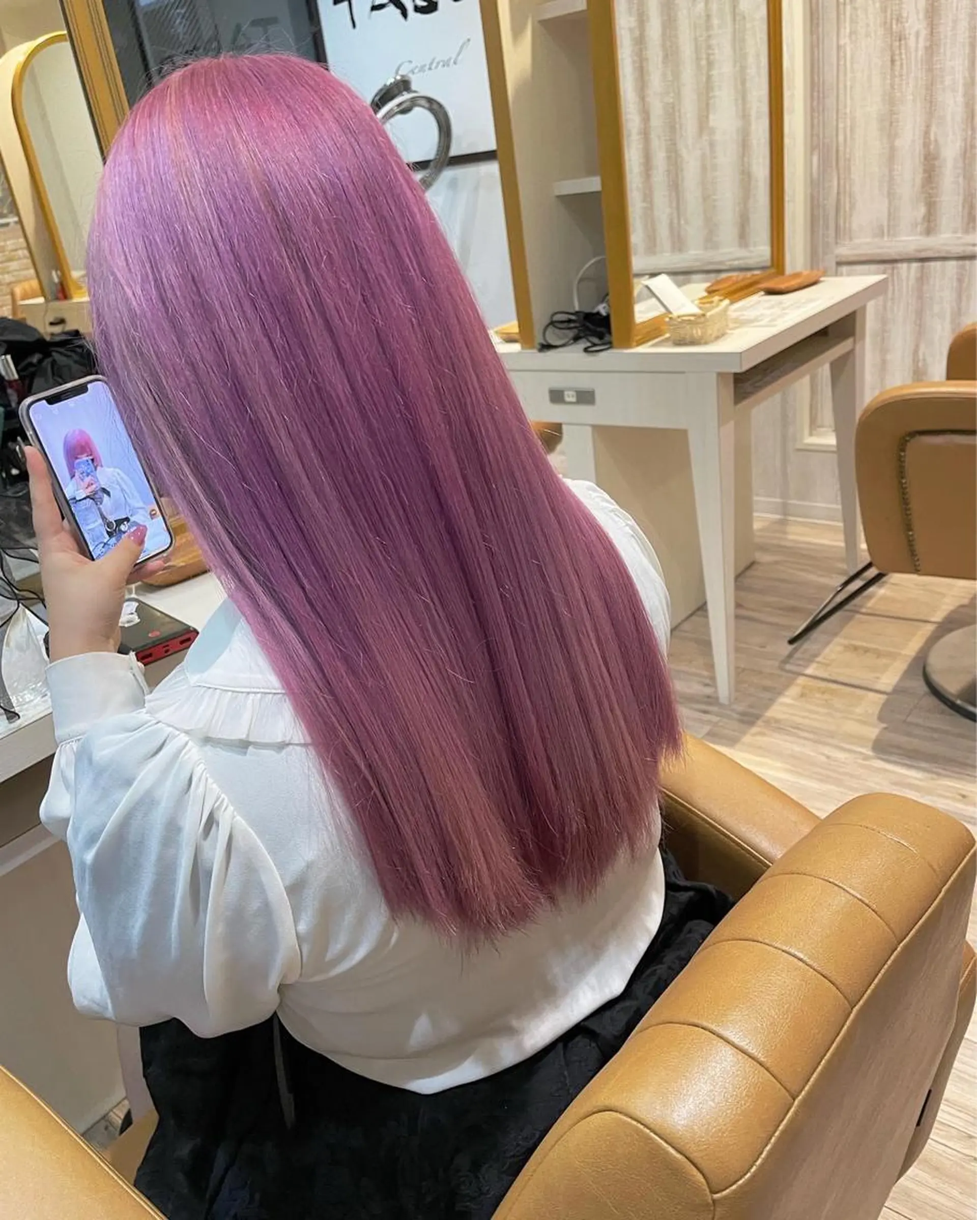 ロング カラー アッシュ ブルーカラー 透明感カラー ピンクカラー 外国人風カラー ヘアカラー トリートメント 河合秀明/ショート /ボブ/レイヤーのヘアスタイル