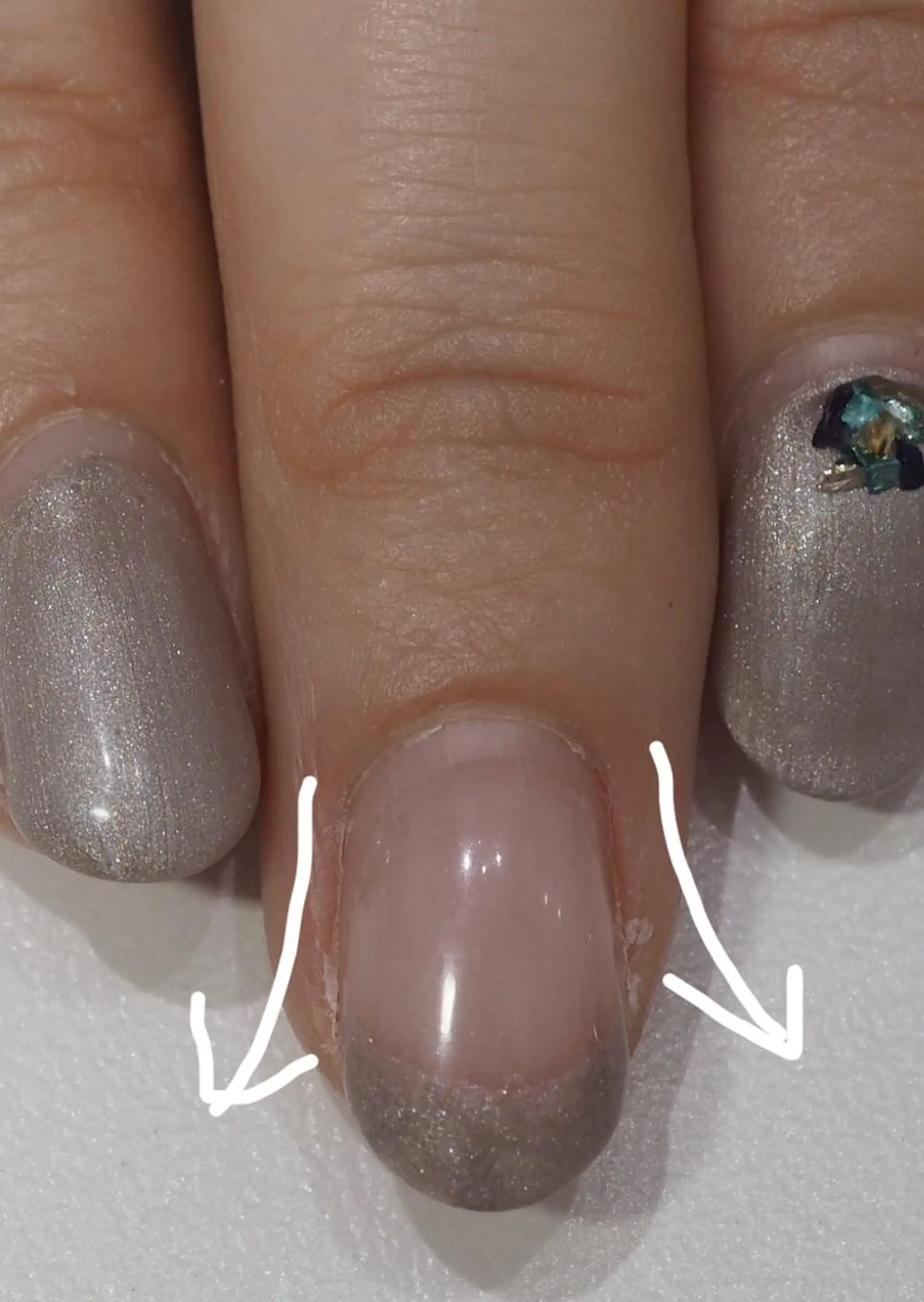 ショート カラー ネイル ジェルネイル ネイルアーティスト アリスのネイルデザイン