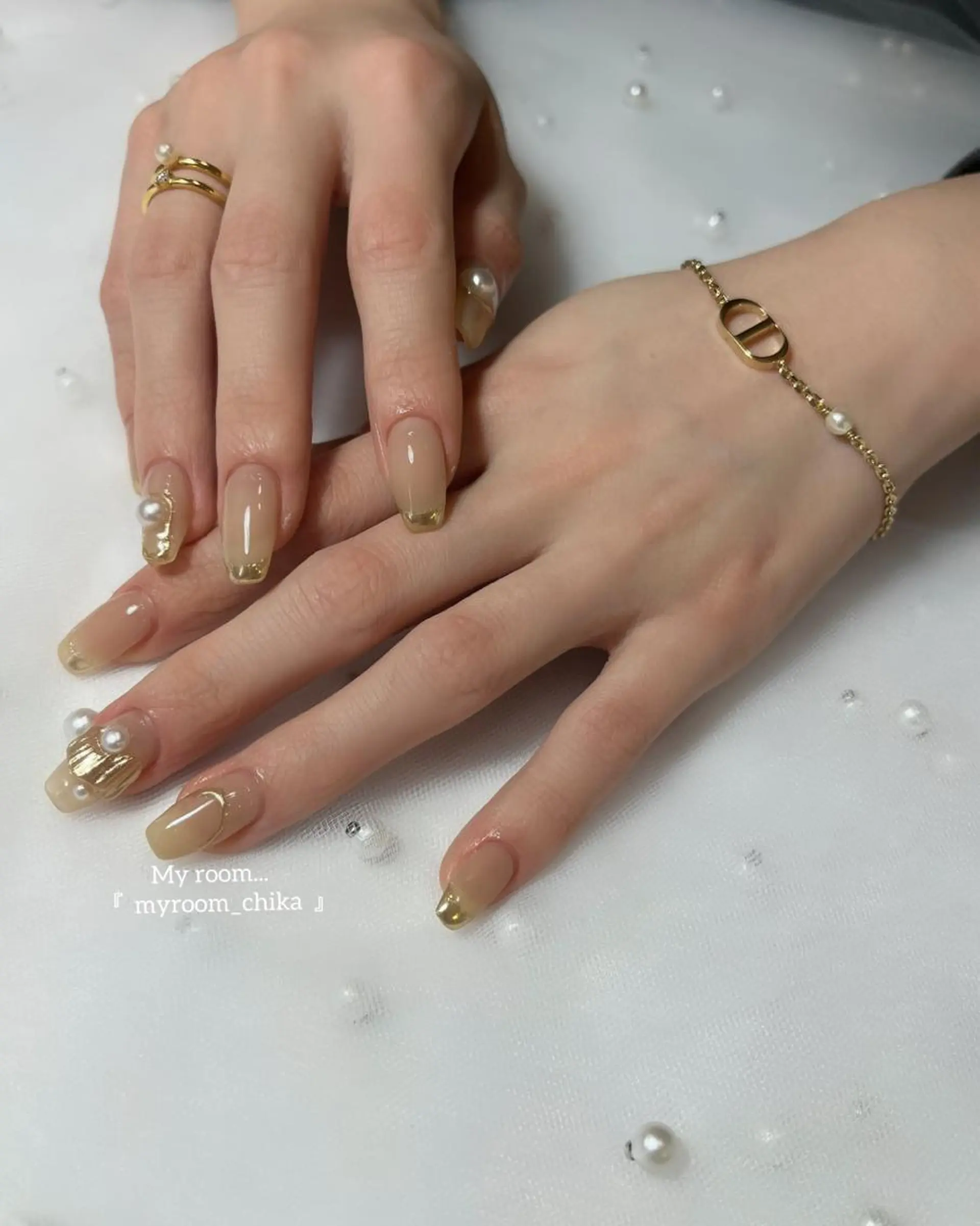 ロング Amua.facial salon所属・ネイル・ハーブ Amua.新宿御苑のエステ・リラクイメージ