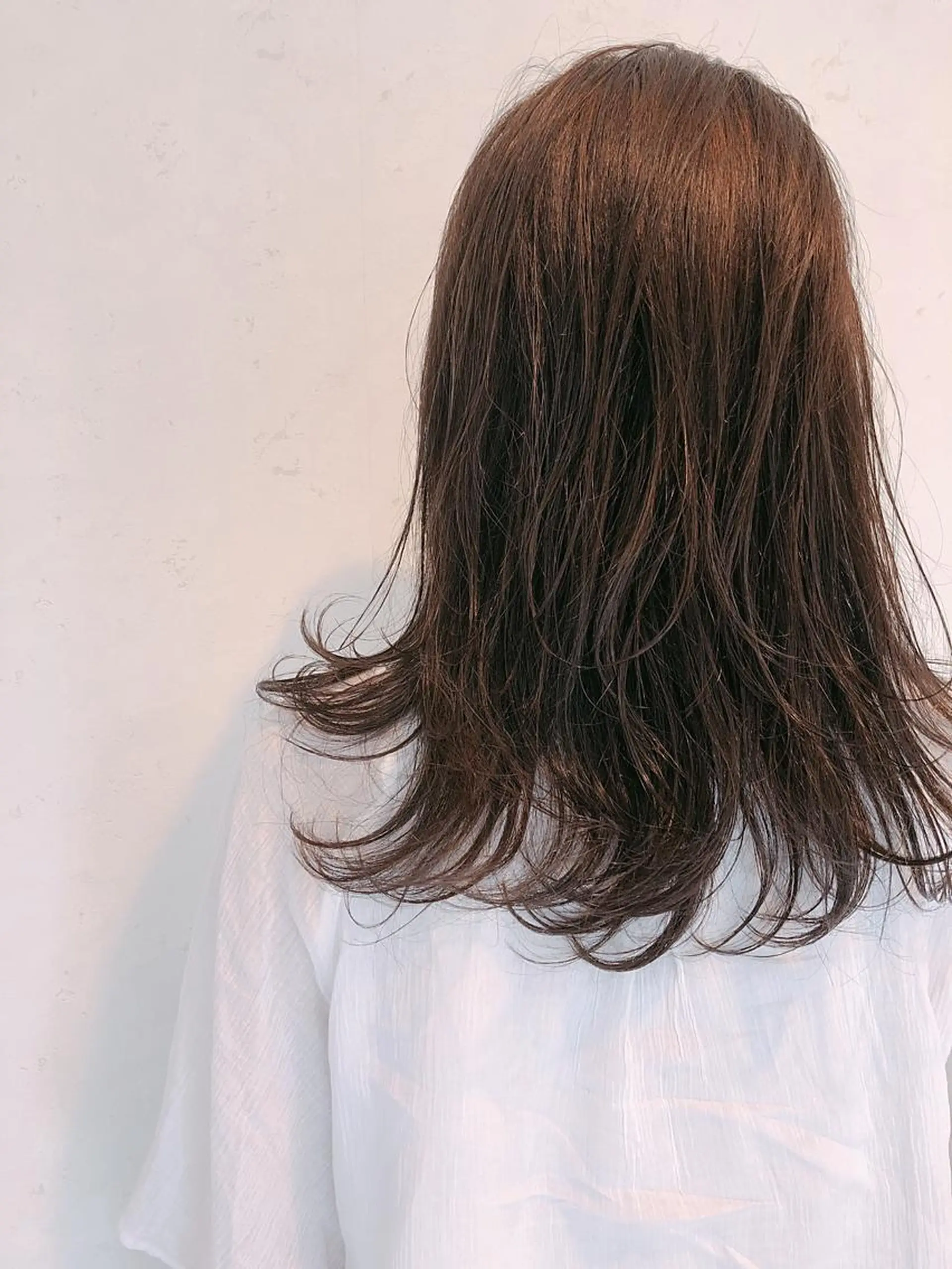 セミロング カラー 伊藤 さやかのヘアスタイル