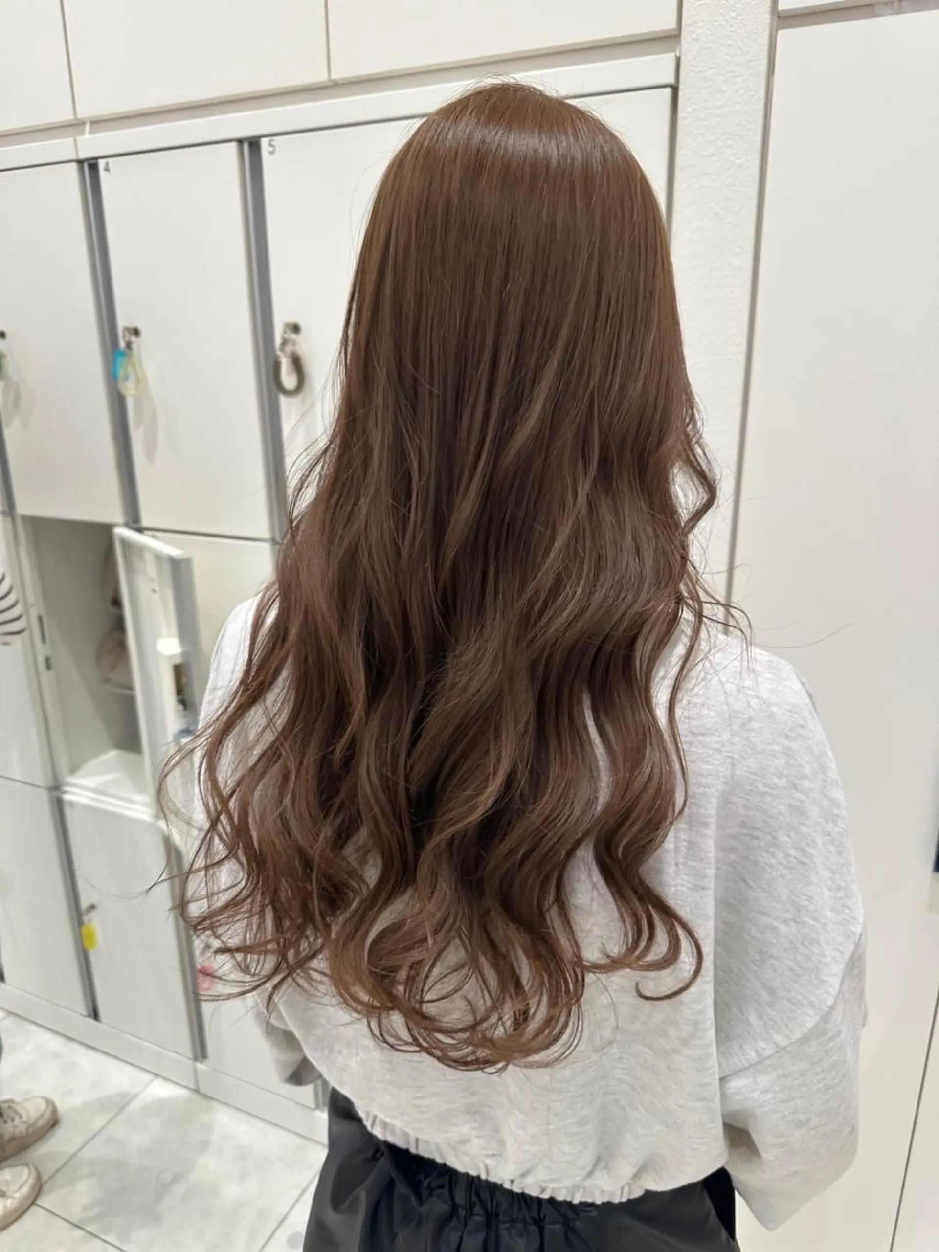 ロング GOAT_茅ヶ崎 キシ サクラのヘアスタイル