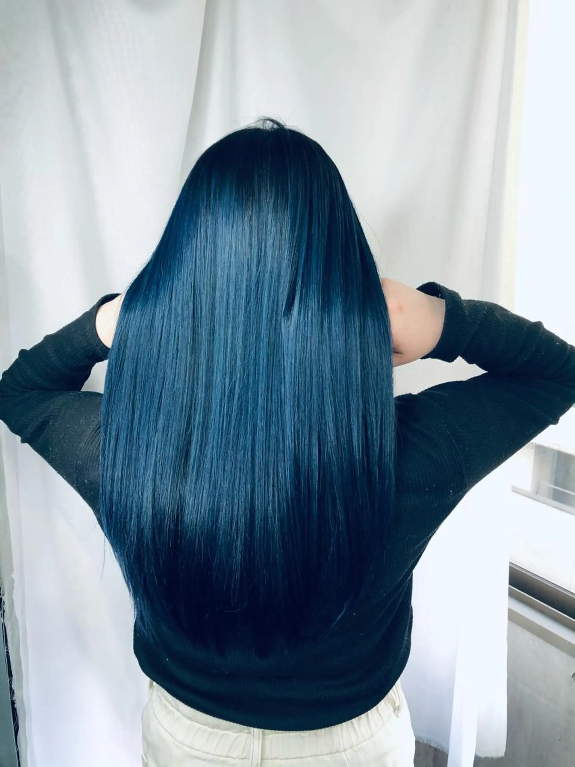 セミロング カラー ブルーカラー ブルージュ kazuki iconのヘアスタイル