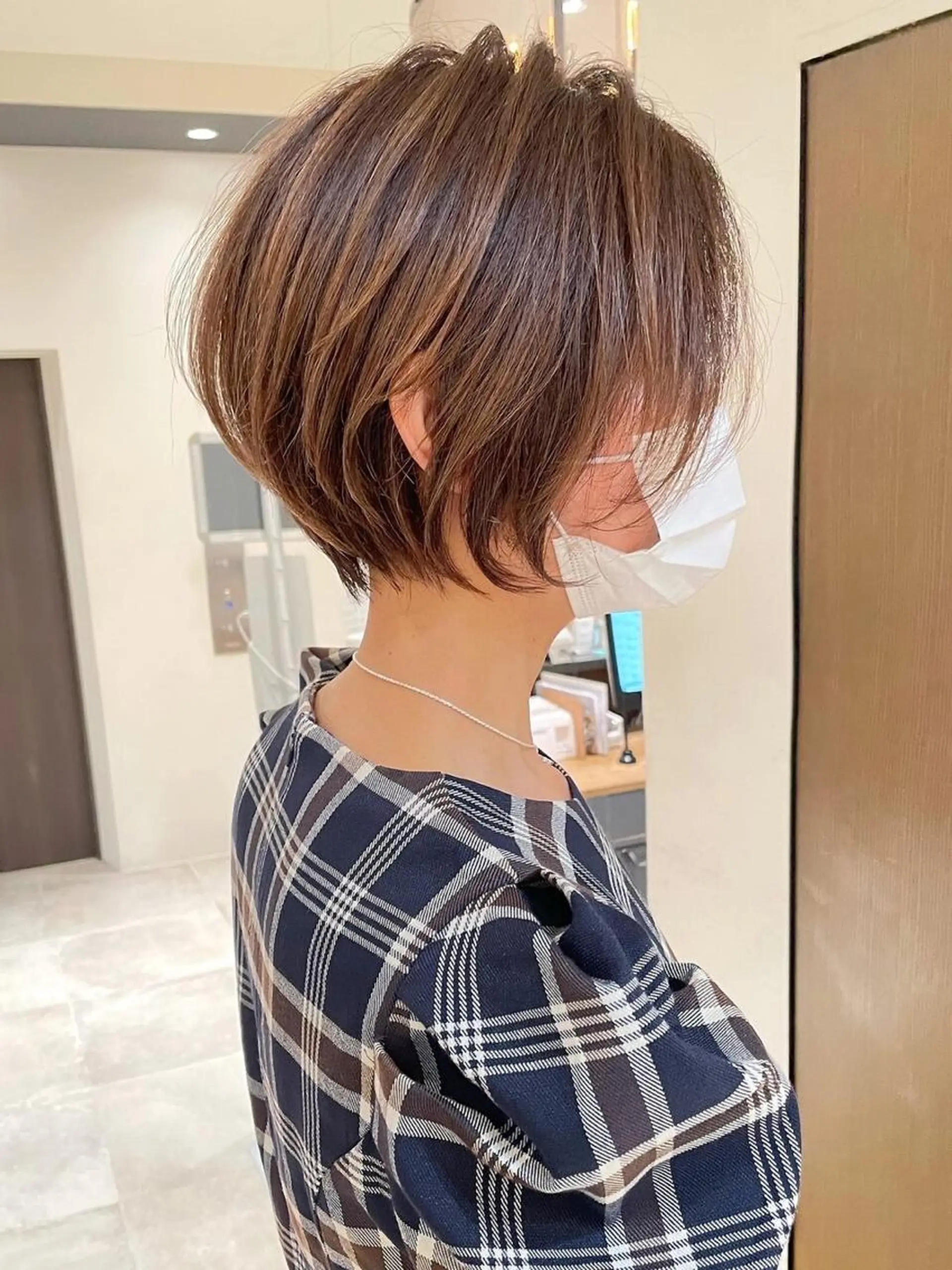 ショート カット 襟足でお悩みの方✂︎ くびれ職人ハシモトのヘアスタイル