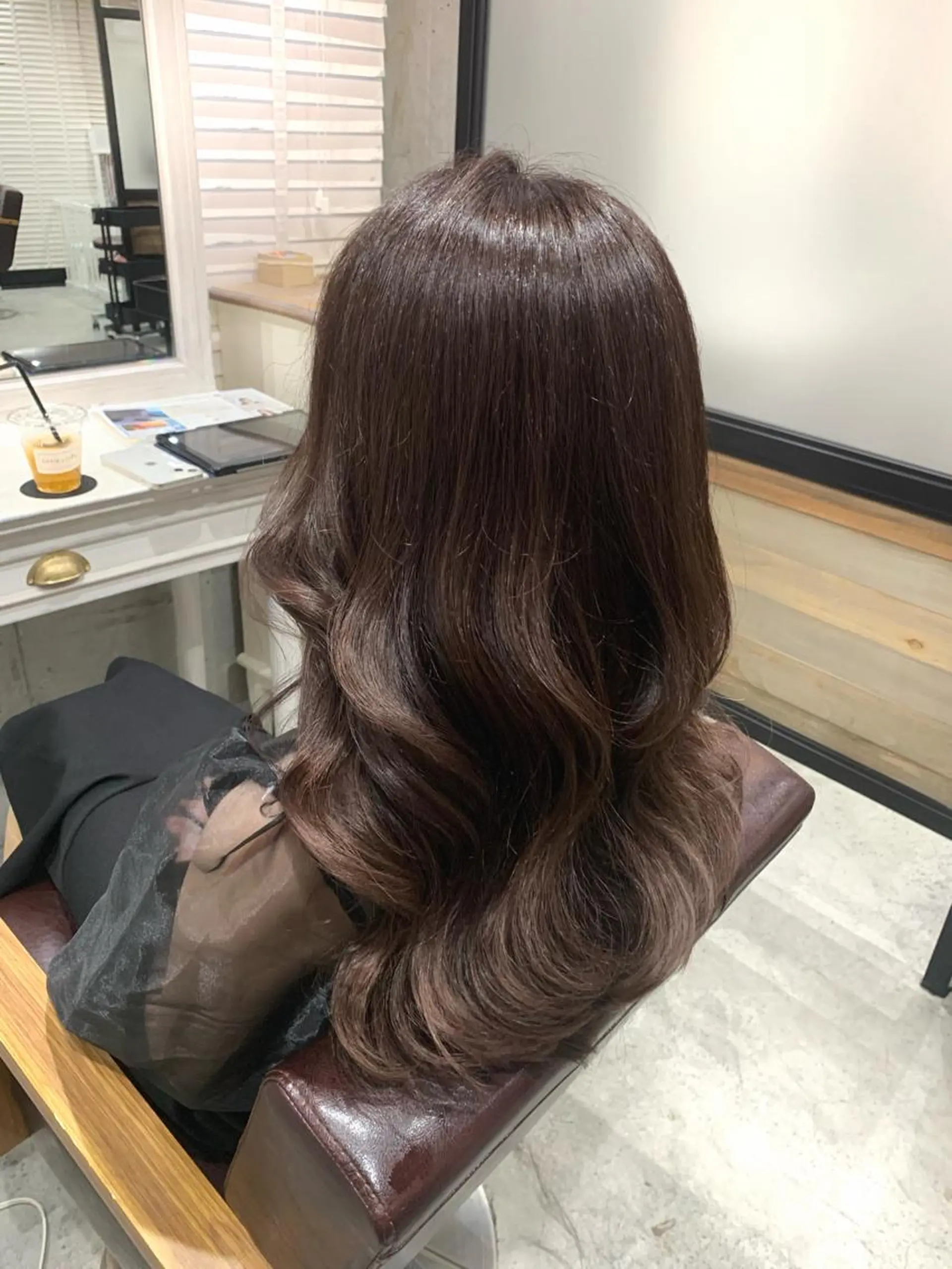 ロング ヘアカラー LITTLE _KATOのヘアスタイル