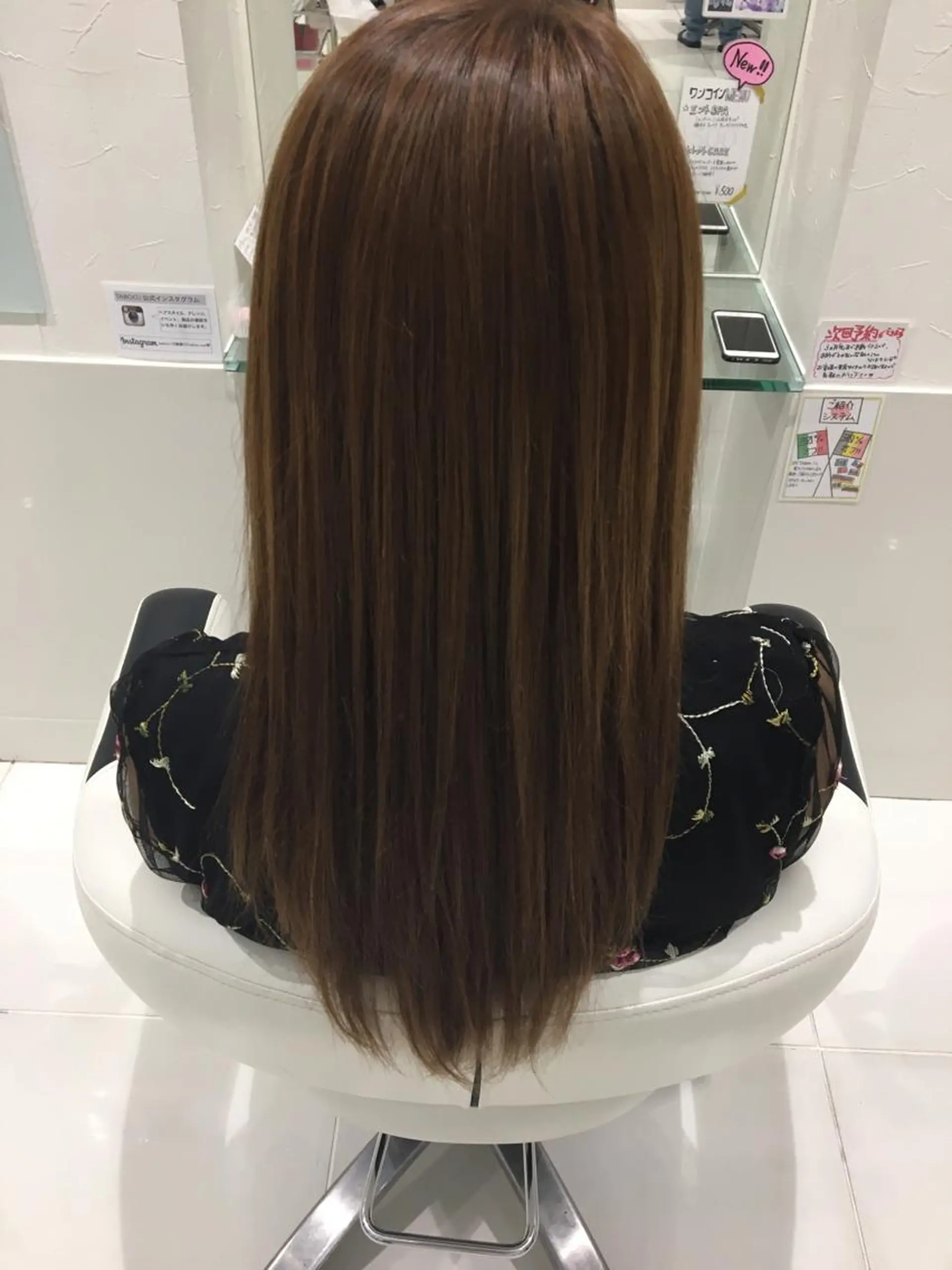 カラー MERu/高橋裕之 /レイヤー/艶カラーのヘアスタイル