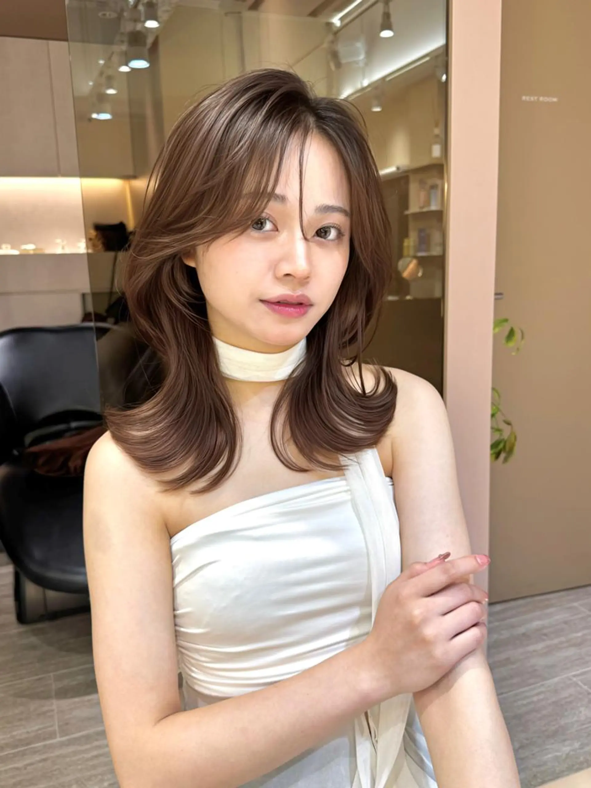 ロング 低ダメージカラー Yoshidaのヘアスタイル