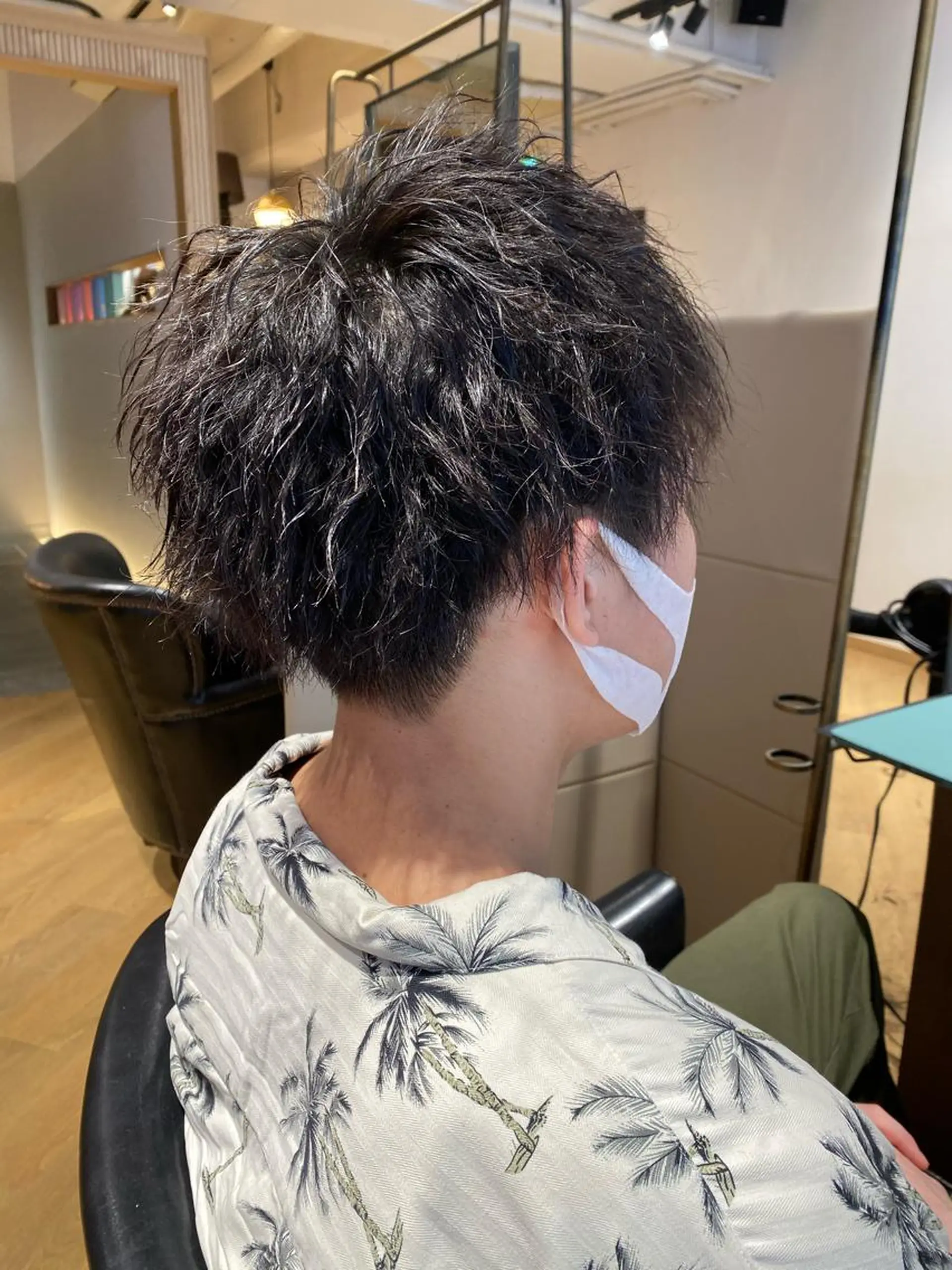 メンズ メンズパーマ メンズツイストパーマ ツイストパーマ 丸田 幹太のヘアスタイル