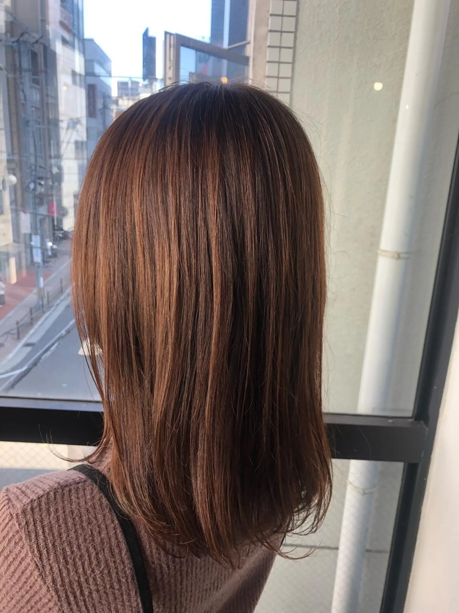 ミディアム カラー 髪質改善＆ブリーチ 伊勢　祐一郎のヘアスタイル