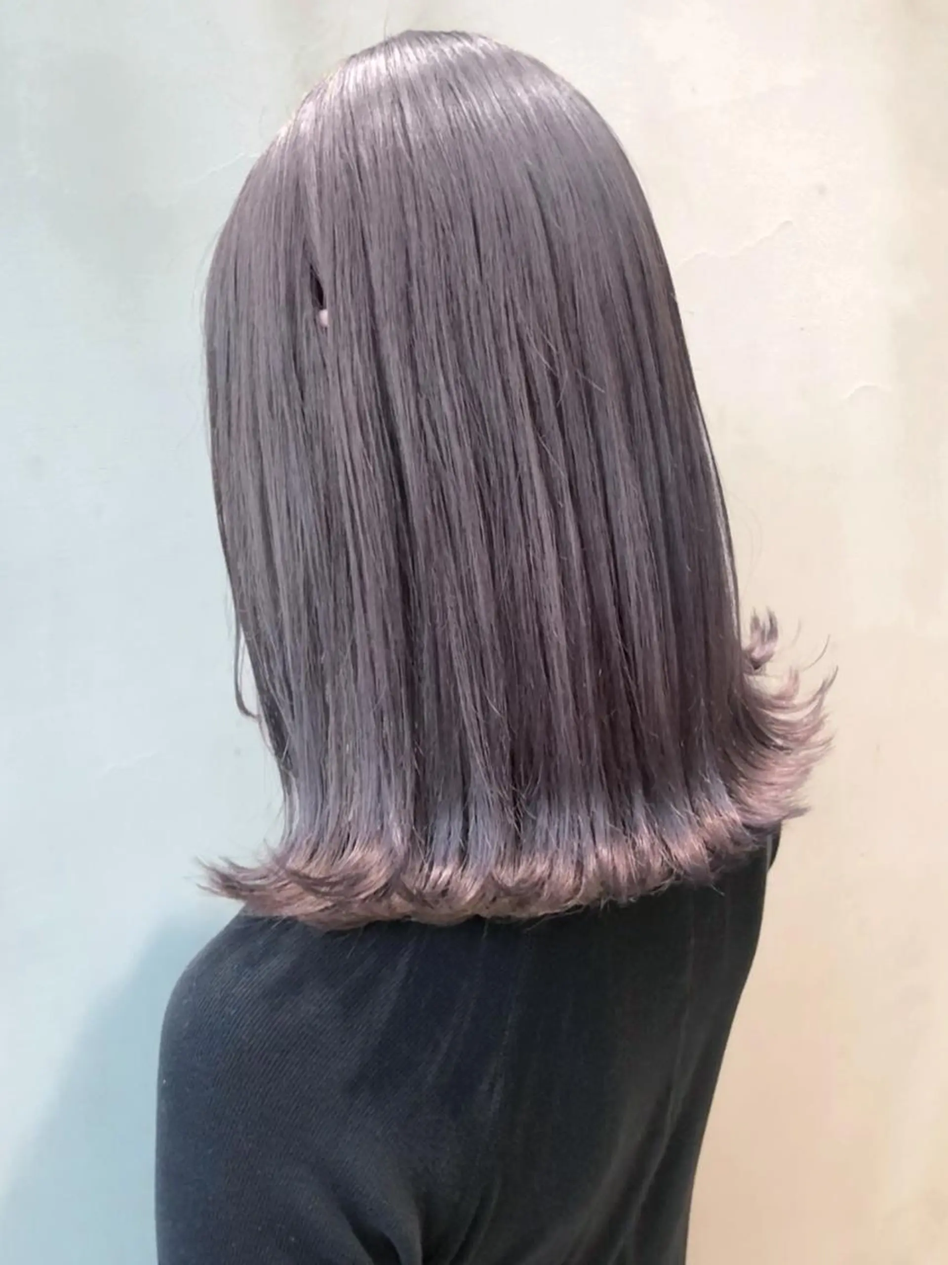 ミディアム カラー パーマ ヘアアレンジ ラベンダーカラー ラベンダーグレー ITbyALBUM 中野店のヘアスタイル