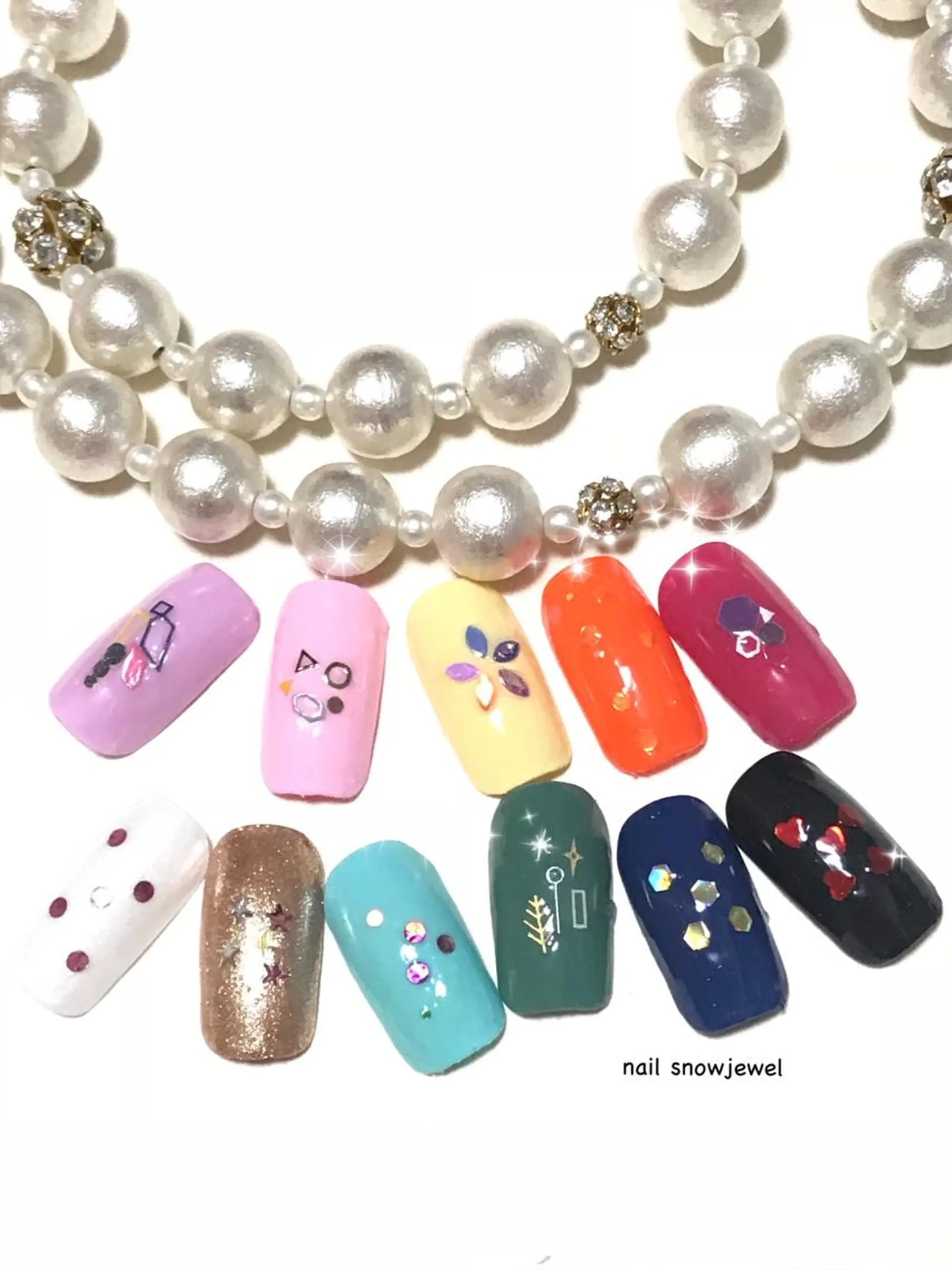 ネイル フットネイル ホログラムネイル ワンカラーネイル nail snowjewelのネイルデザイン