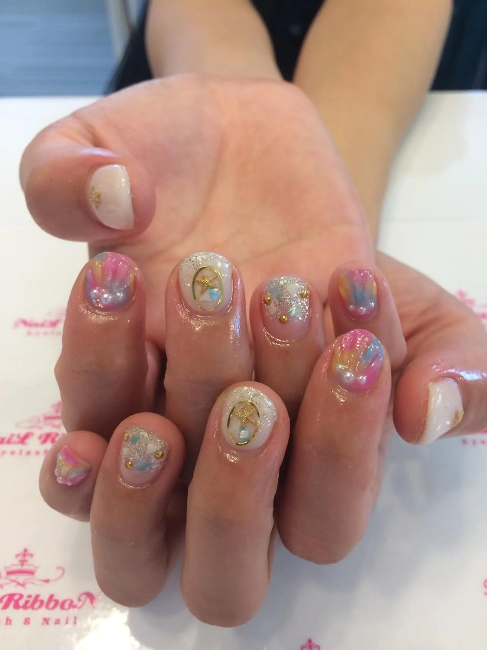 ネイル 春ネイル ネイルリボン 受付スタッフのネイルデザイン