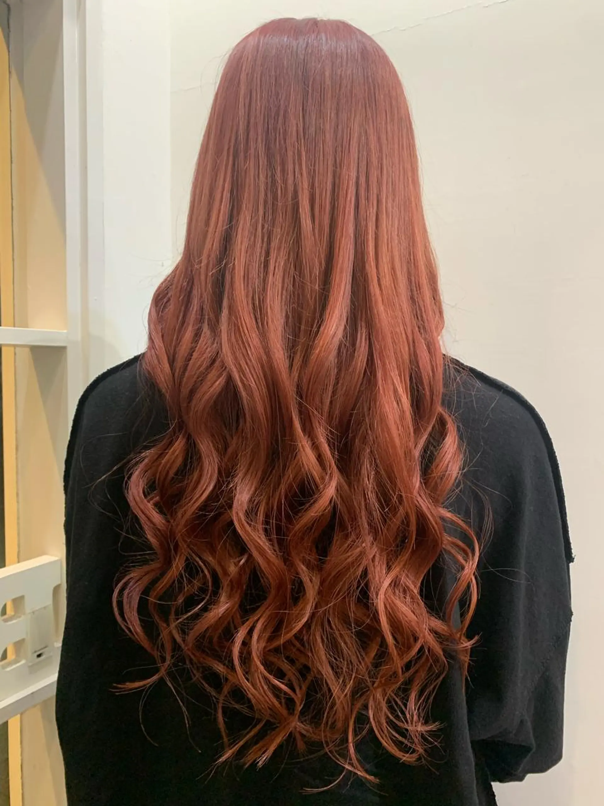 ロング カラー パーマ ヘアアレンジ メンズ キッズ ネイル マツエク・マツパ アイブロウ 🤍韓国風レイヤー/ 艶髪🤍鳥越美羽のヘアスタイル