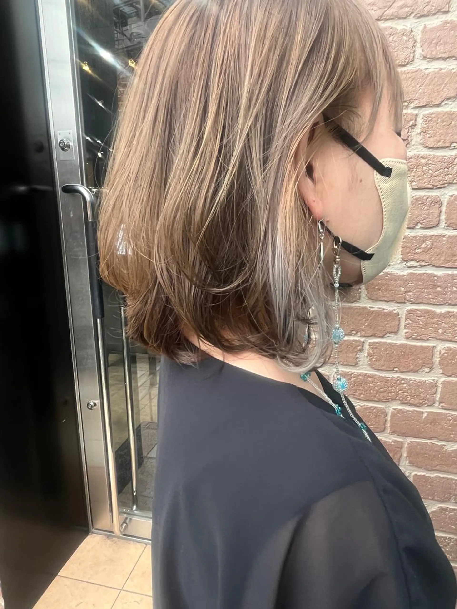 ショート カラー パーマ ヘアアレンジ メンズ キッズ ネイル マツエク・マツパ アイブロウ メンズブリーチ メンズハイライト メンズインナーカラー メンズ韓国風 ブリーチ カット ヘアカラー トリートメント ヘッドスパ ヘアセット 久木原 ゆりのヘアスタイル