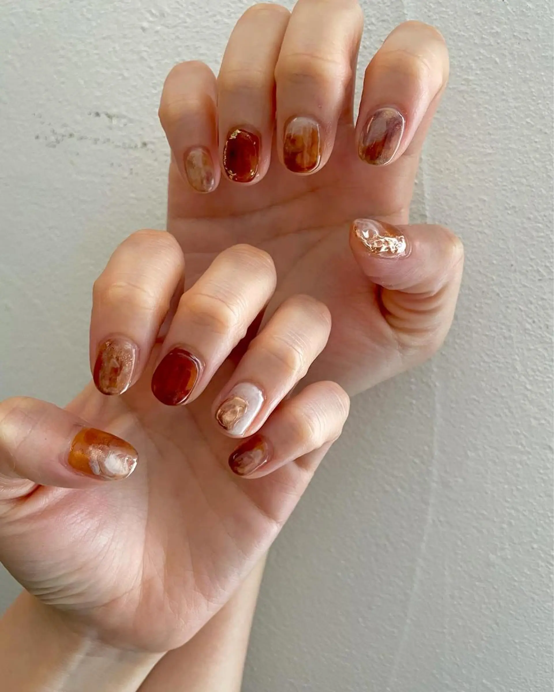 ネイル ブラウン クリアネイル ジェルネイル ゴールド 韓国ネイル 甲府市徳行 🧸prunelleのネイルデザイン