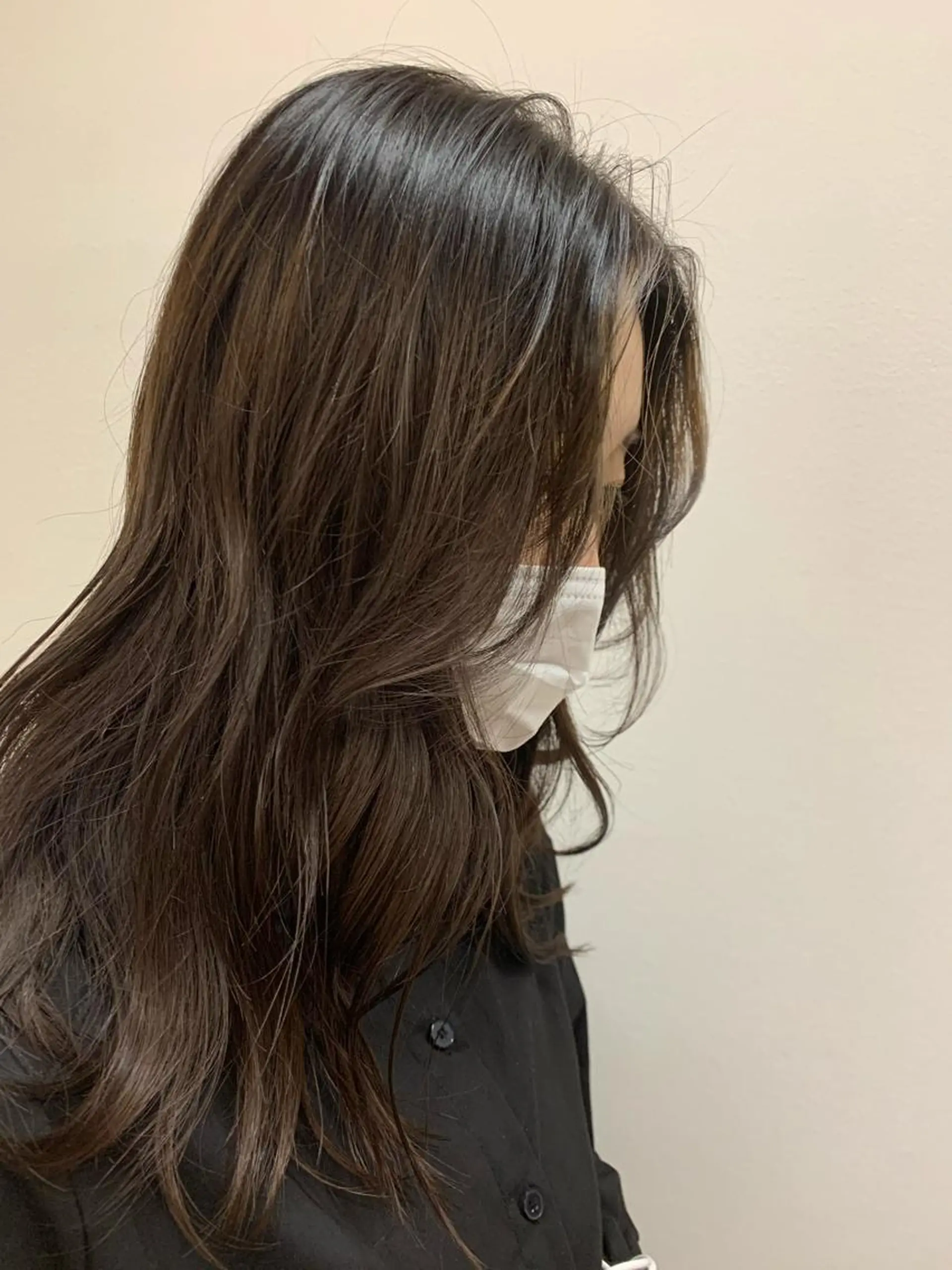 セミロング カラー 韓国風ヘア 鈴木 まりやのヘアスタイル
