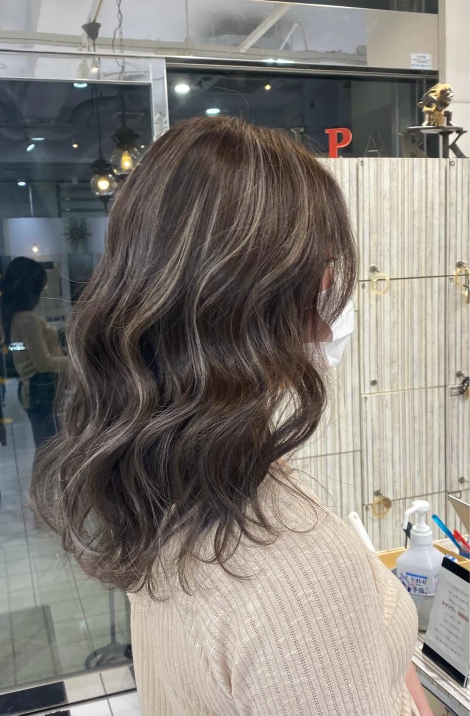 セミロング カラー ヘアカラー トリートメント デザインカラー⭐️ Yamauchiのヘアスタイル