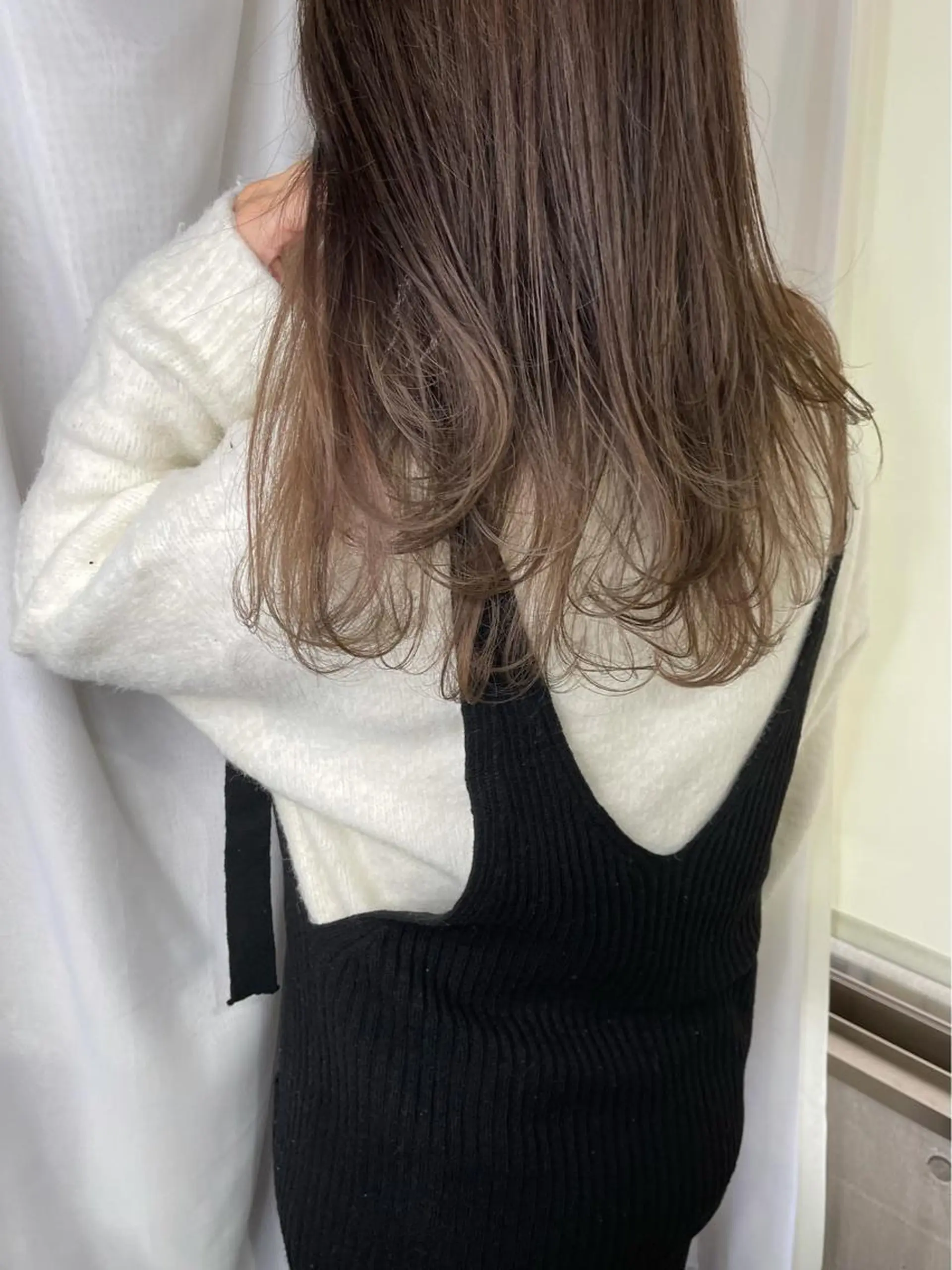 セミロング カット ヘアカラー トリートメント 早瀬裕之 パーマのヘアスタイル