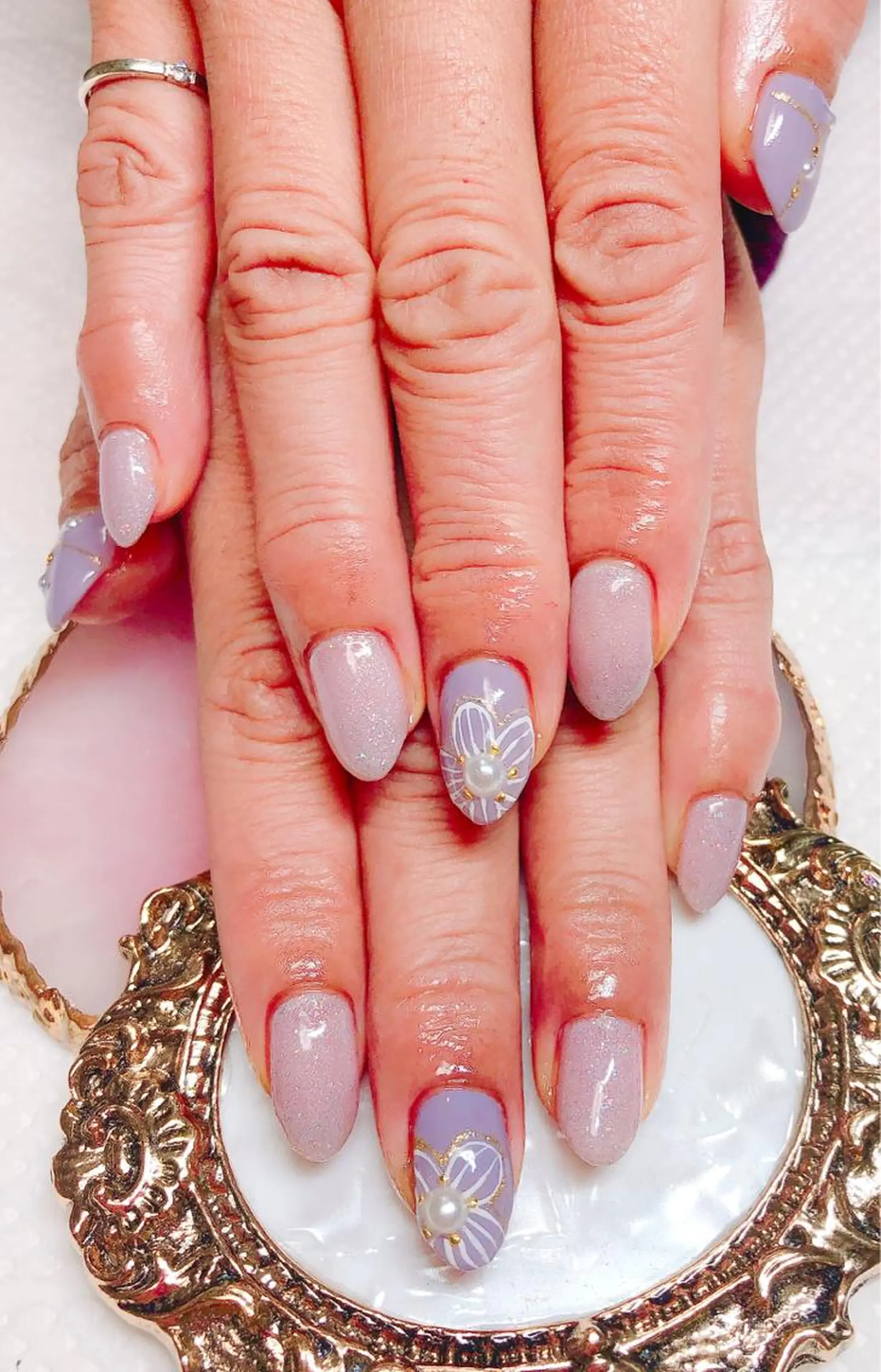 ネイル ハンドネイル CROWN プライベートサロンのネイルデザイン