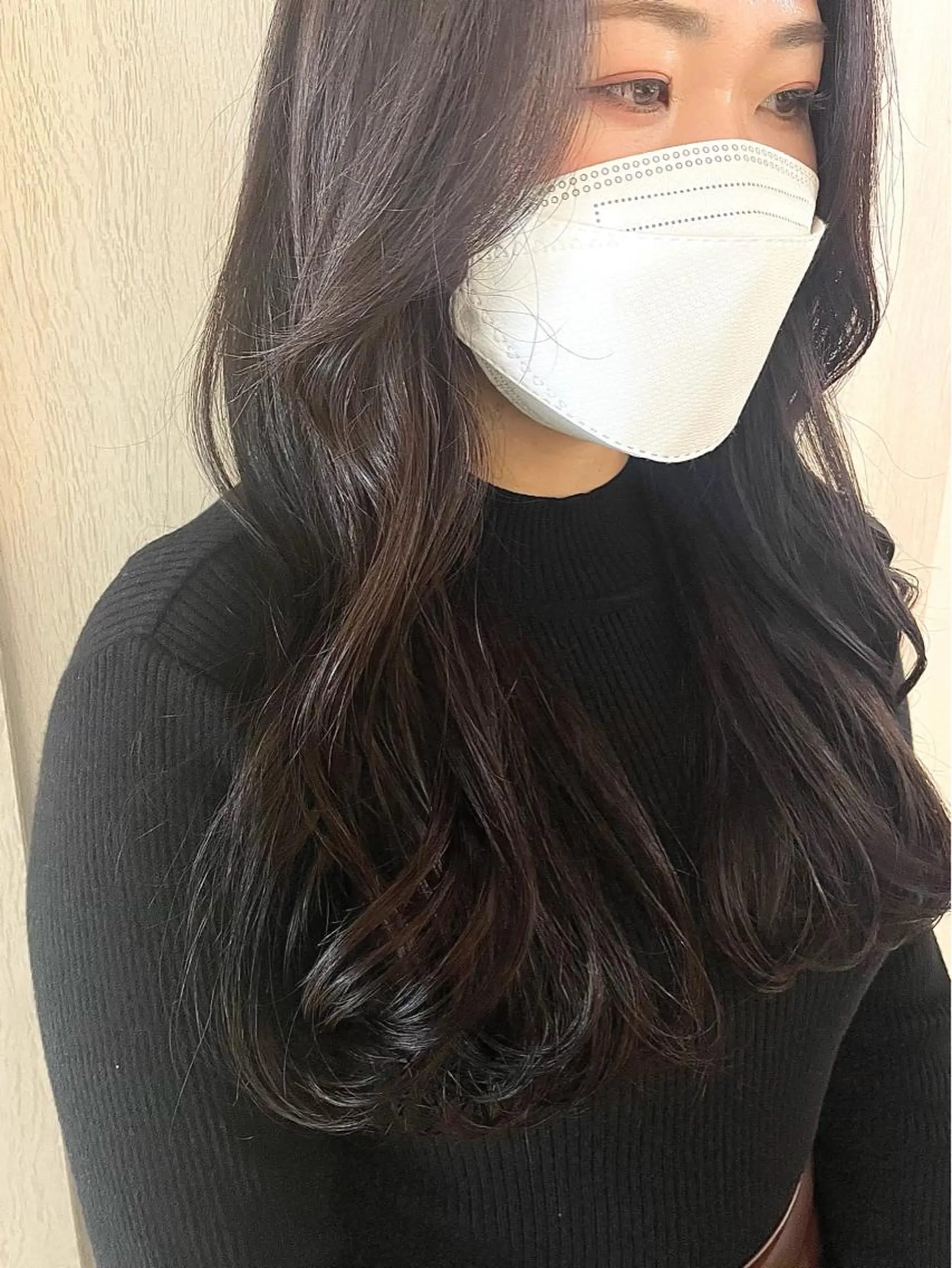 ロング カラー いけだ　ひかり ハイライトくびれヘアのヘアスタイル