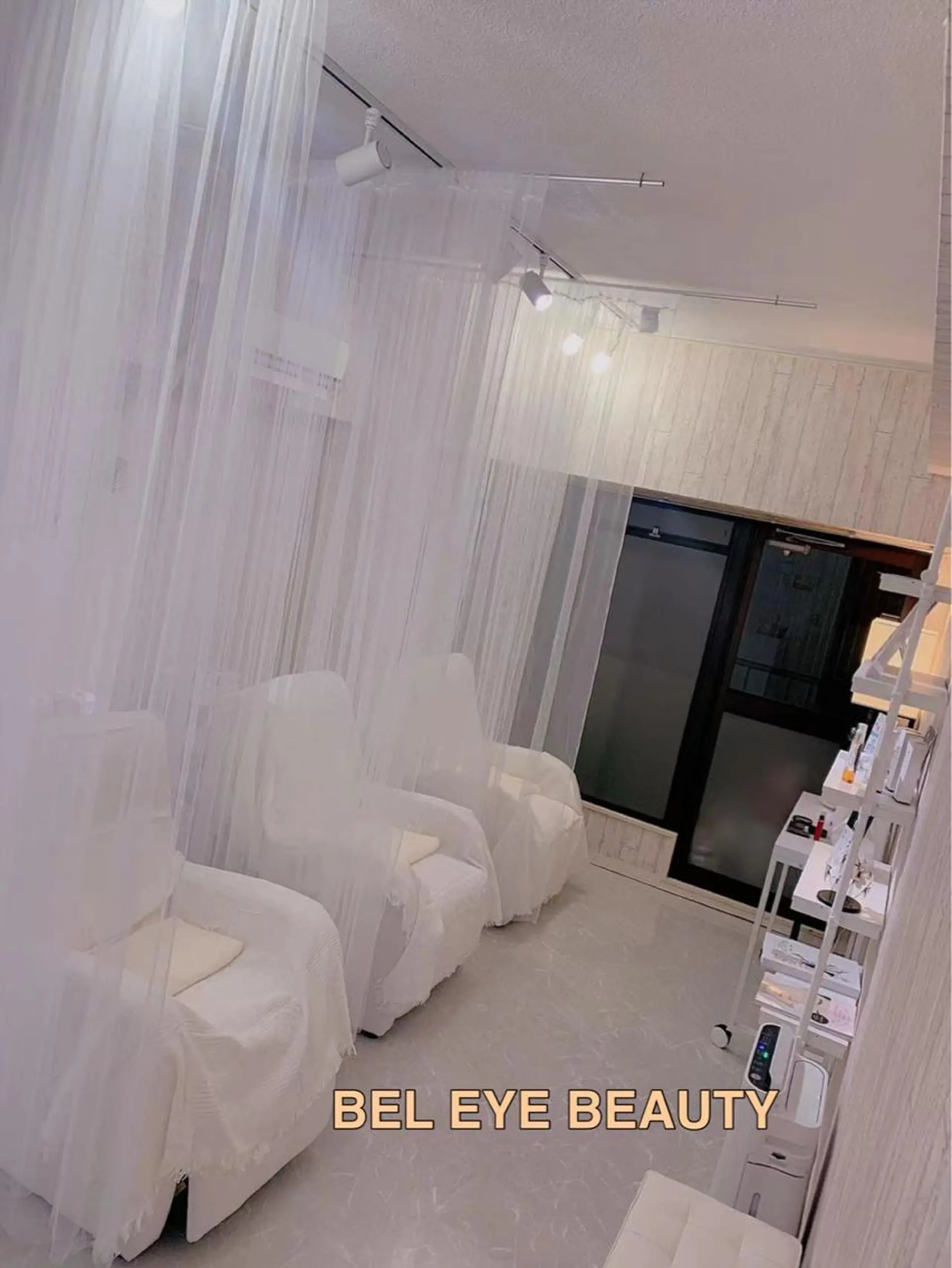 マツエク・マツパ リン リンのネイルデザイン