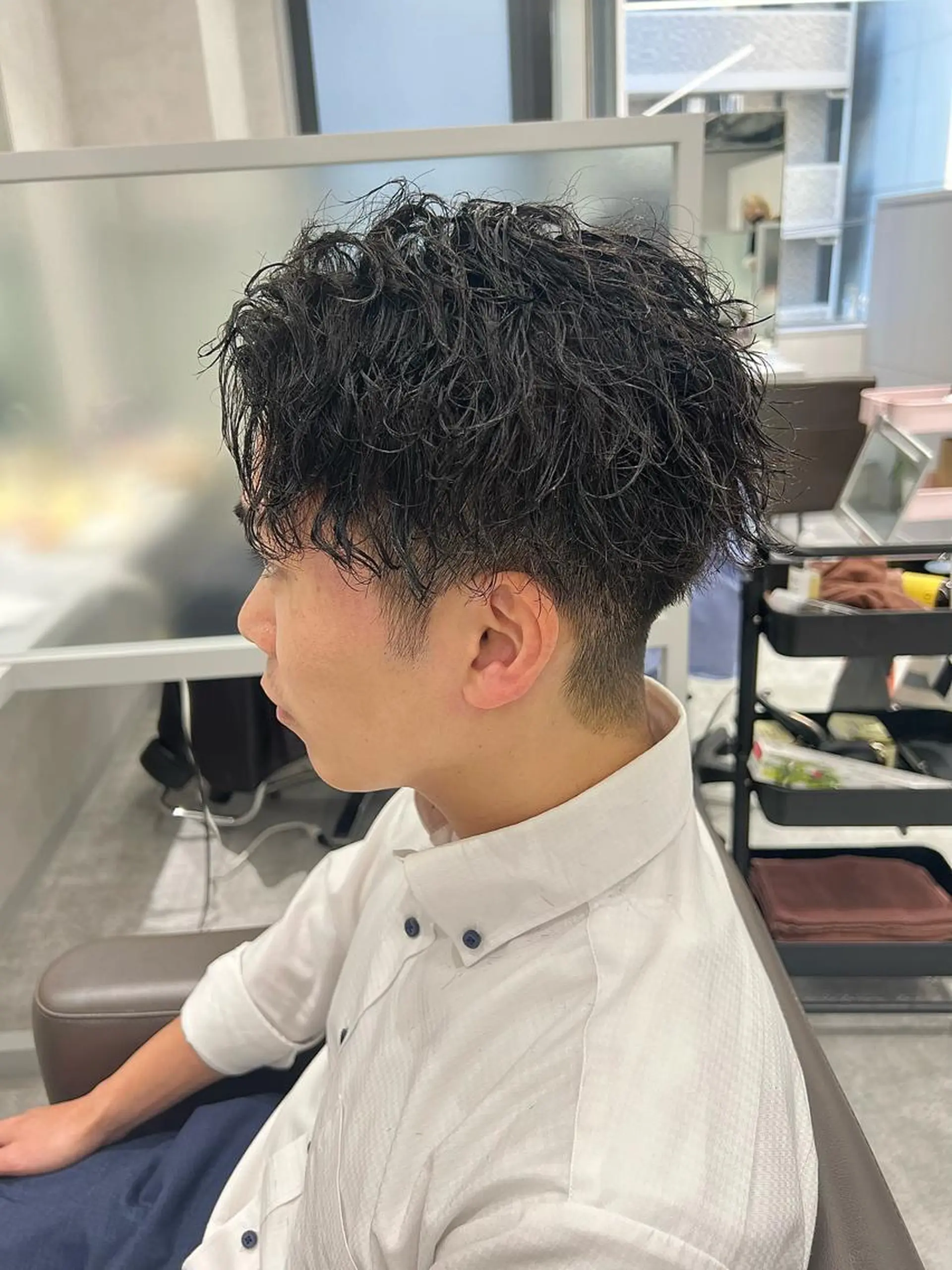 ショート カラー パーマ メンズ 関西センターパート メンズモデル募集のヘアスタイル