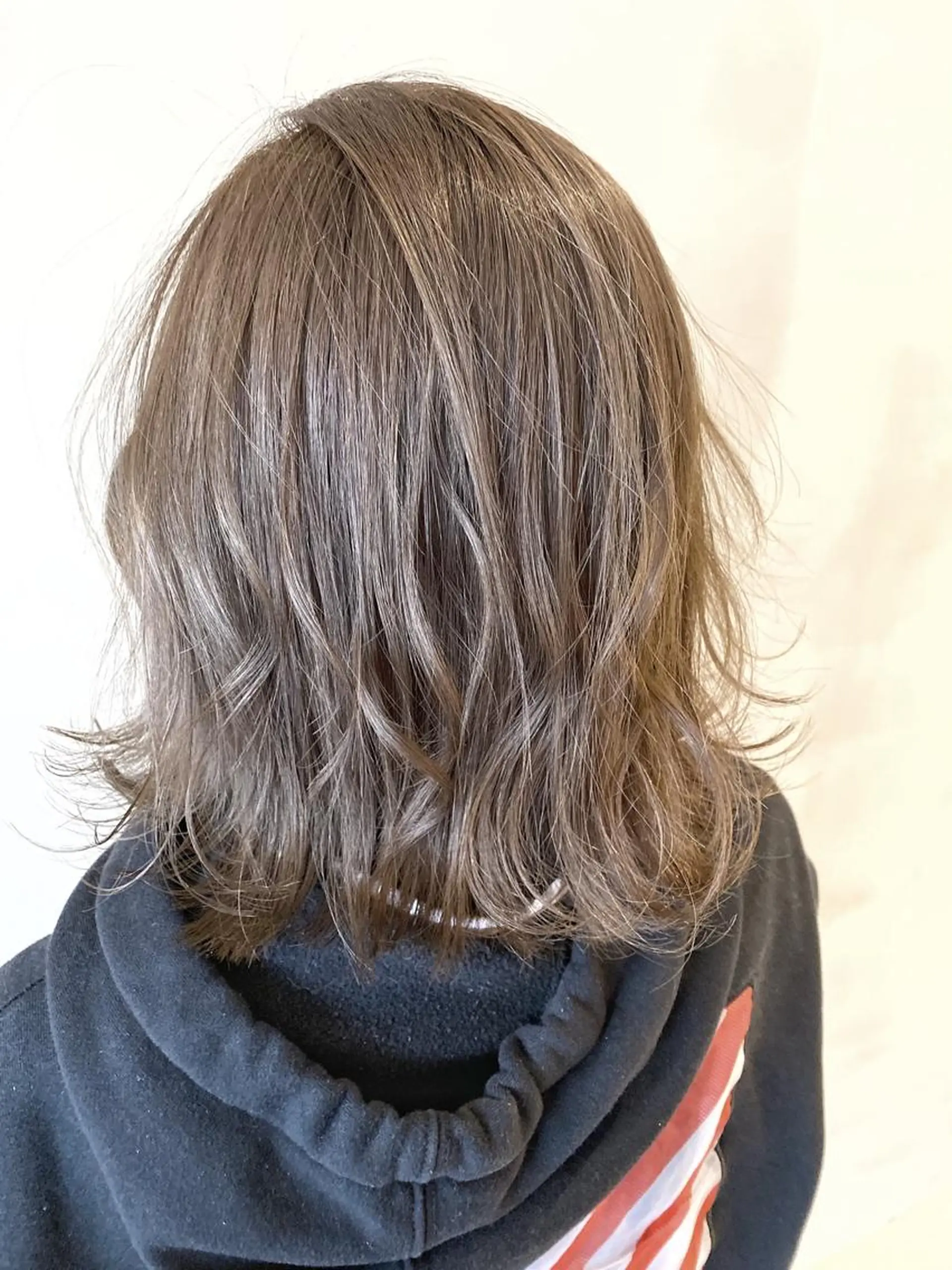 ミディアム ミディアムパーマ アッシュ ボブ エクステ 外国人風カラー 夜23時まで予約🉑 reverieあきらのヘアスタイル