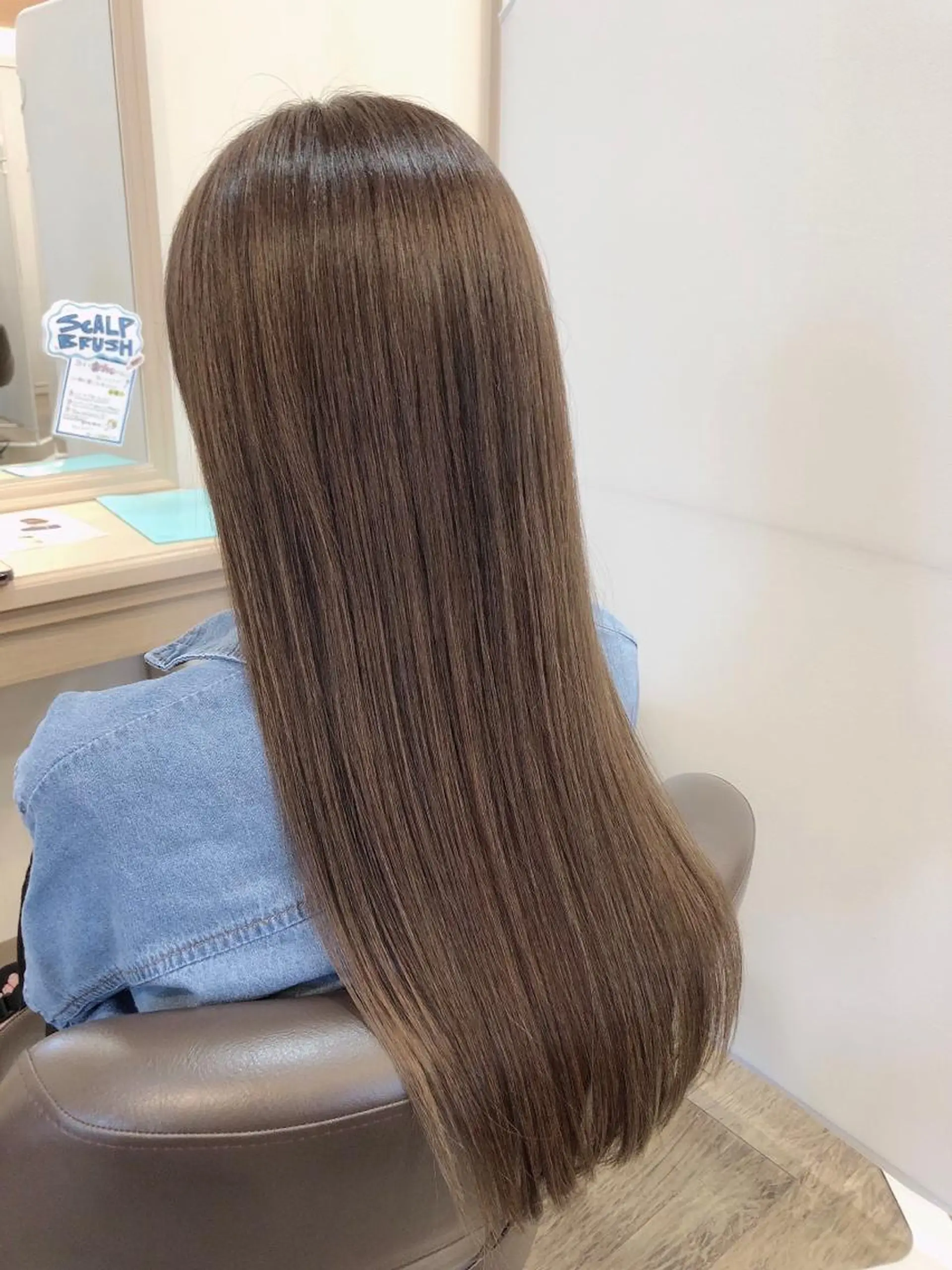 ロング カラー アッシュ ベージュカラー イルミナカラー ヘアカラー 尚平 40代からの 髪質改善専門のその他イメージ