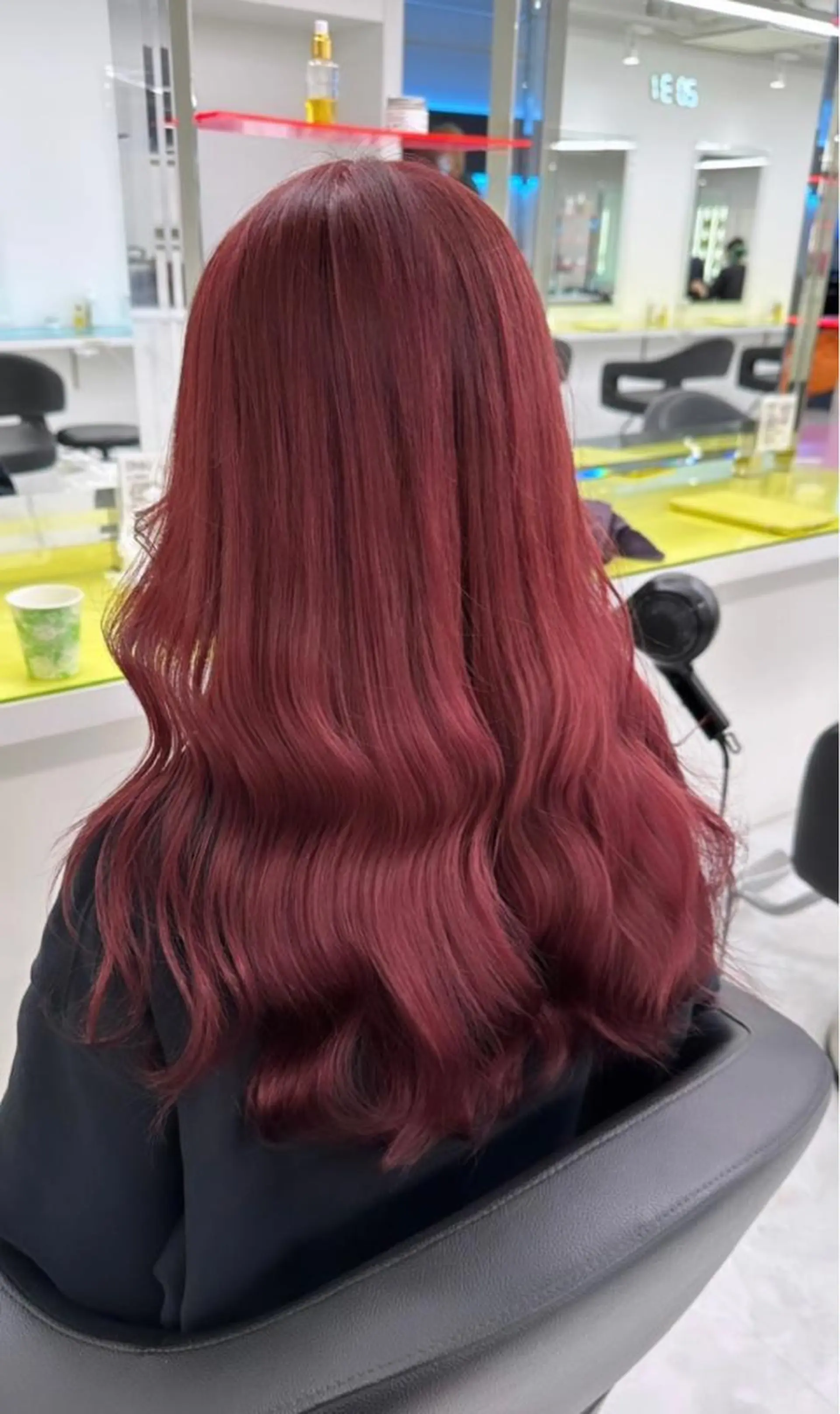 ロング カラー ガーリー♡女の子っぽ ヘア♡ピンクカラー♡のヘアスタイル