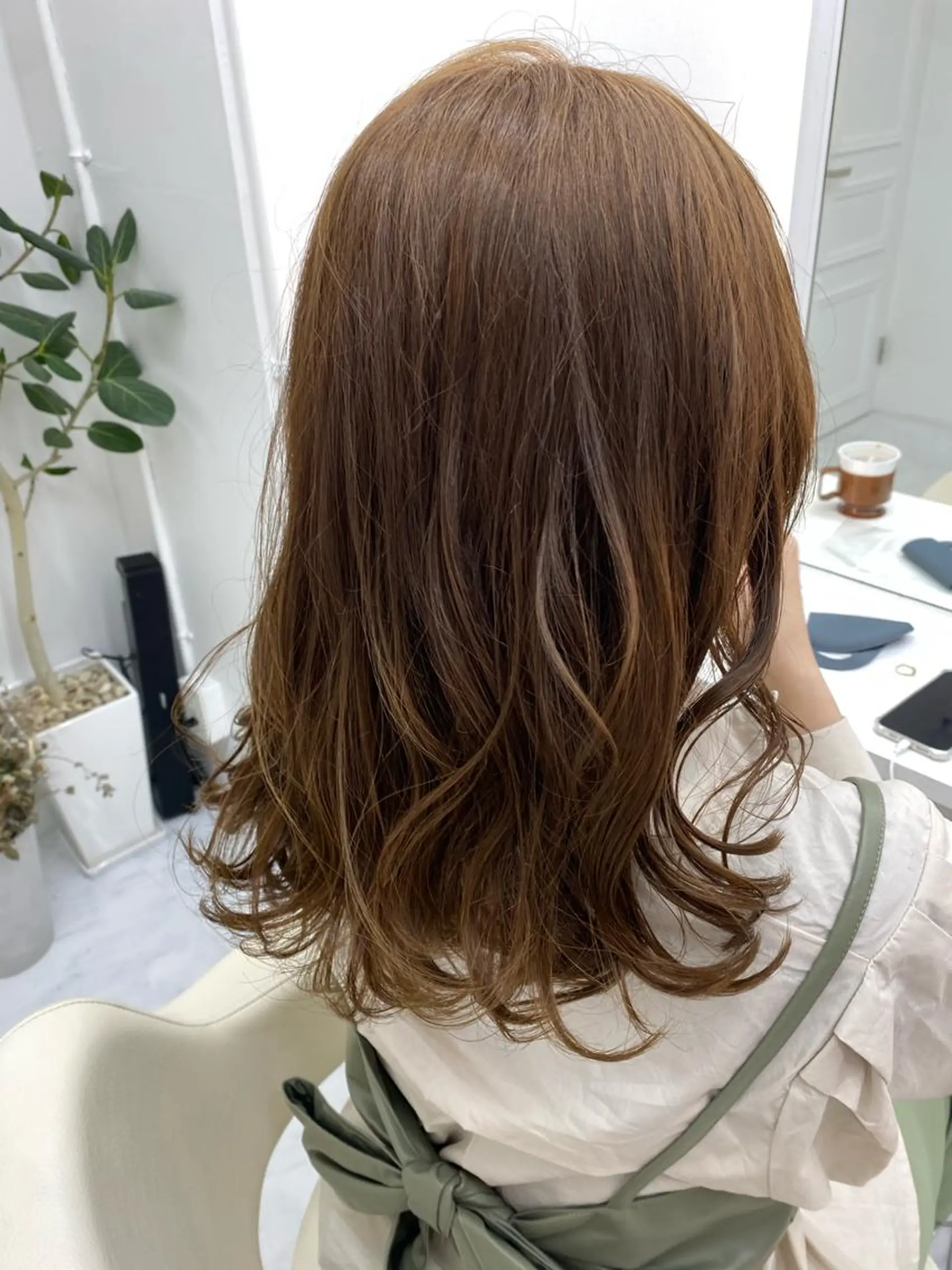 セミロング ヘアカラー 🔥メンズ特化🔥 永瀬椋のヘアスタイル