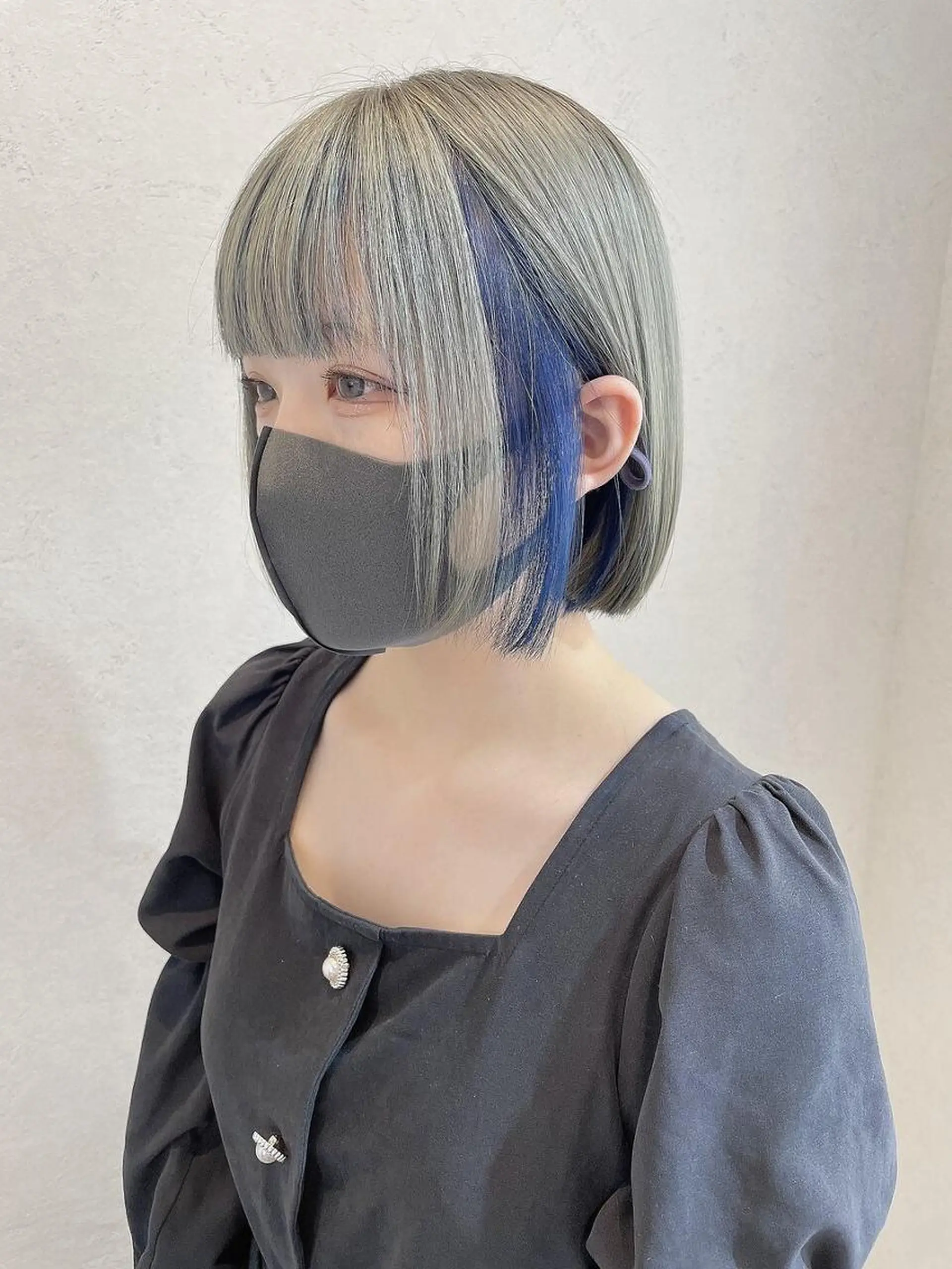 カラー Yo ／ ulu.のヘアスタイル